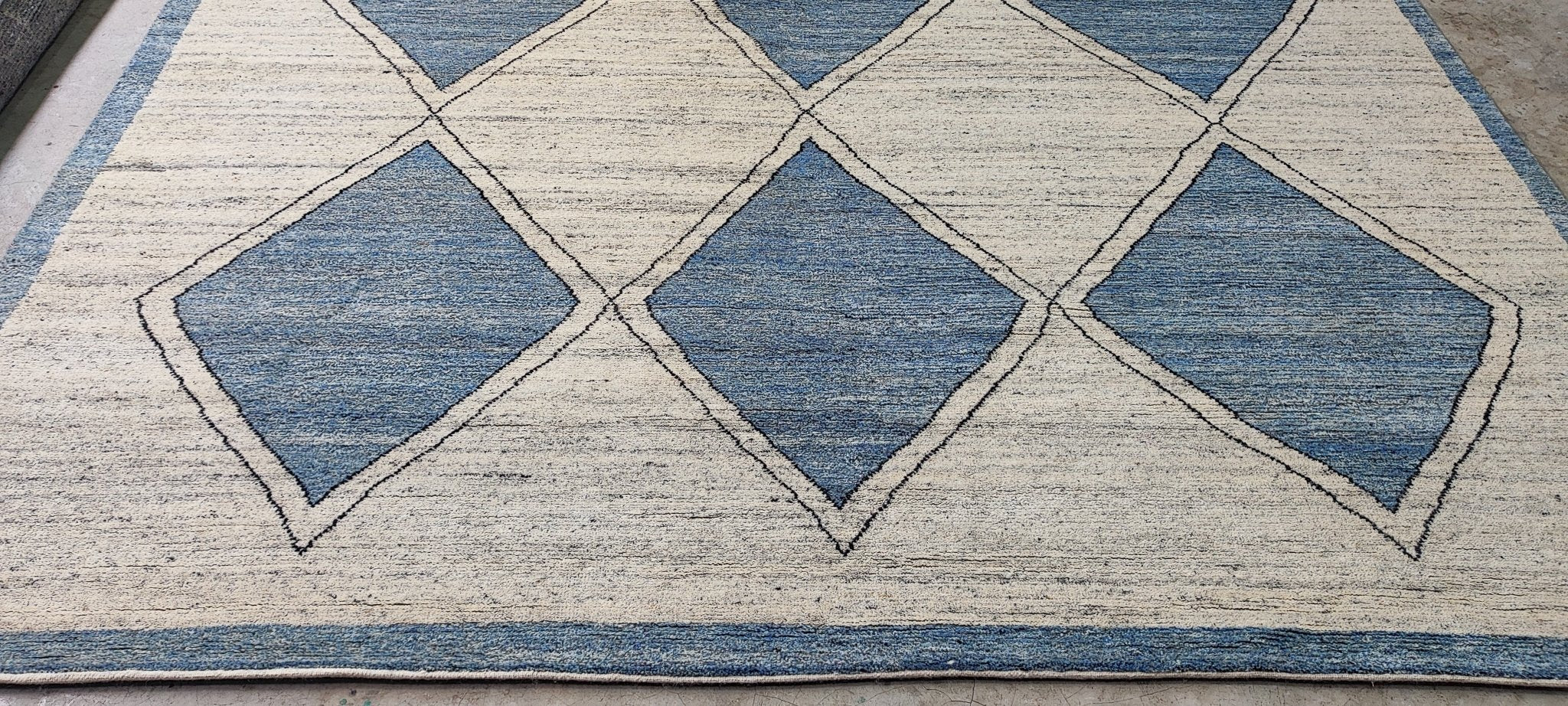 Millian 9.3x11.9 Hand-Knotted Light Blue & Beige Modern | Banana Manor Rug Factory Outlet