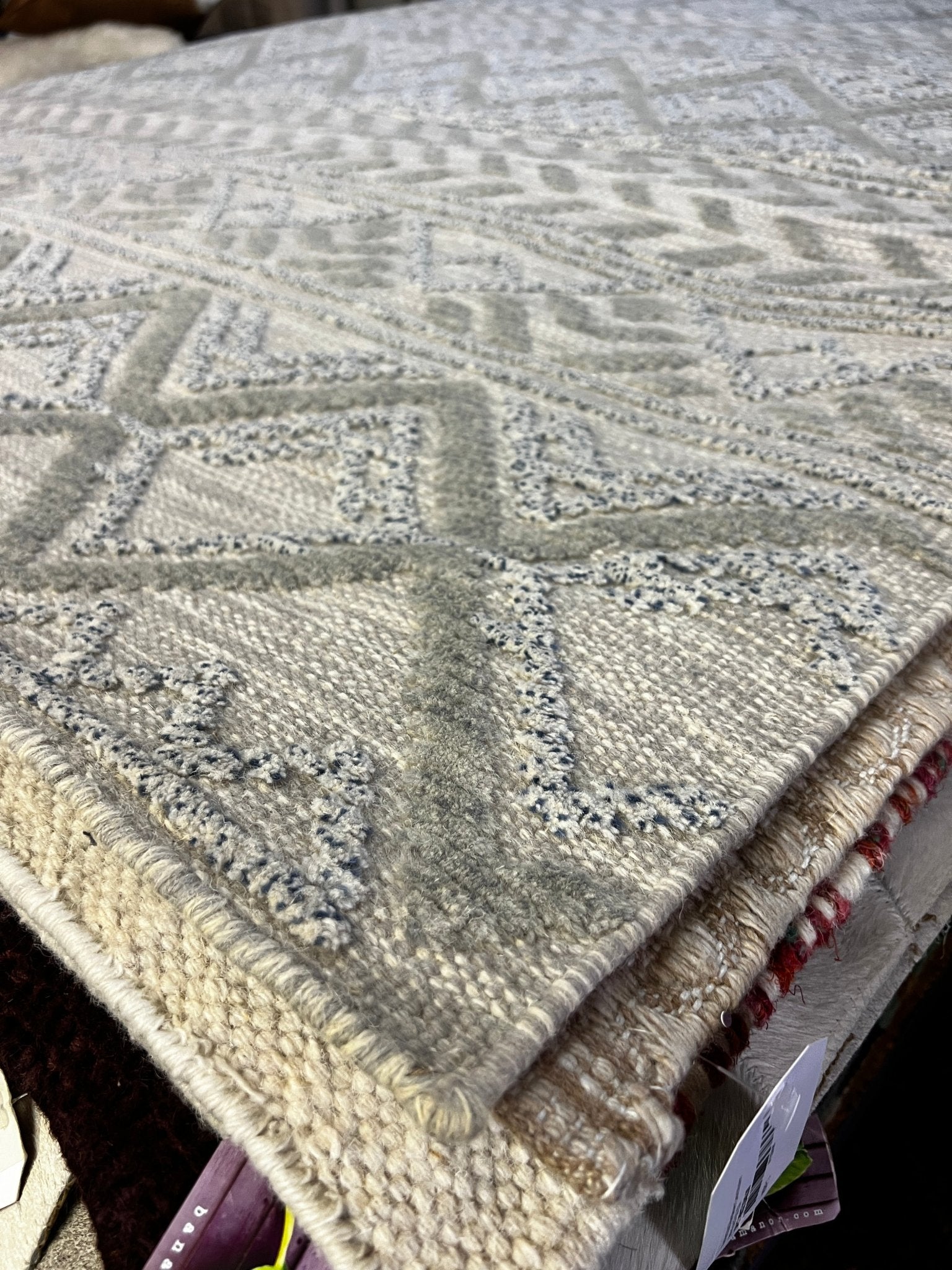 Mister Mao 6x9 Handwoven Silver & Grey High Low | Banana Manor Rug Factory Outlet