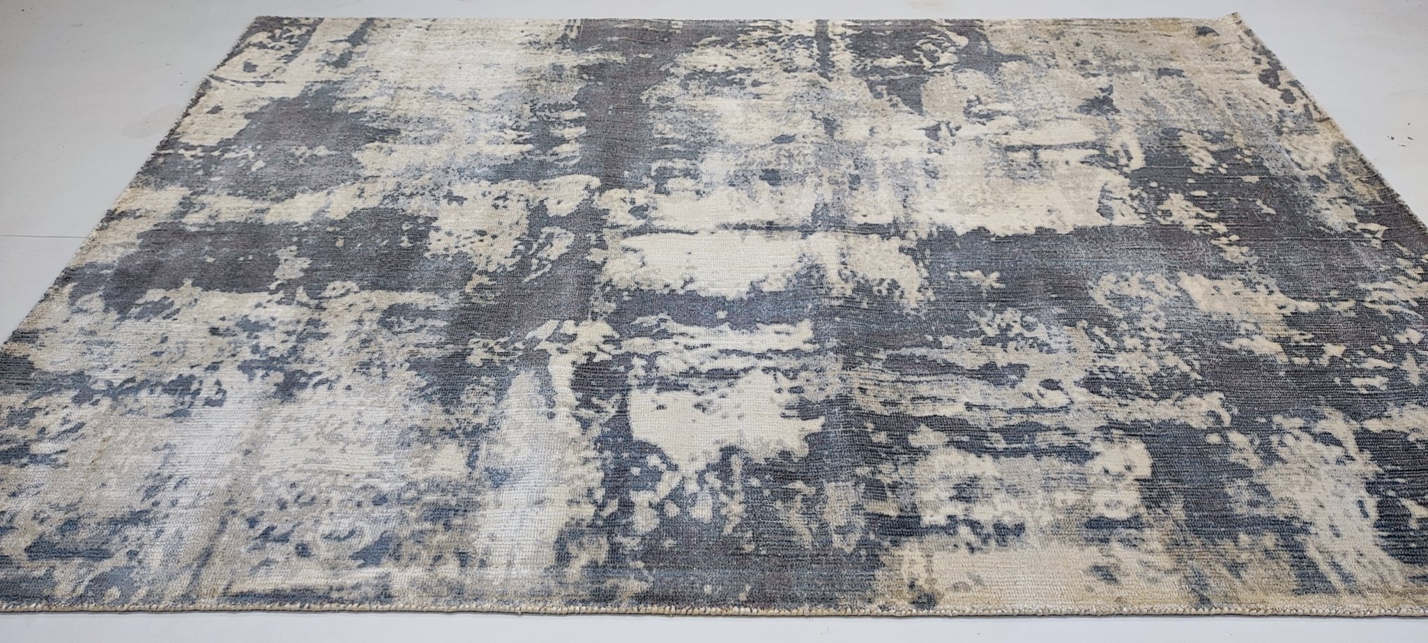 Muses 5.3x7.9 Handwoven Light Blue Printed Viscose | Banana Manor Rug Factory Outlet