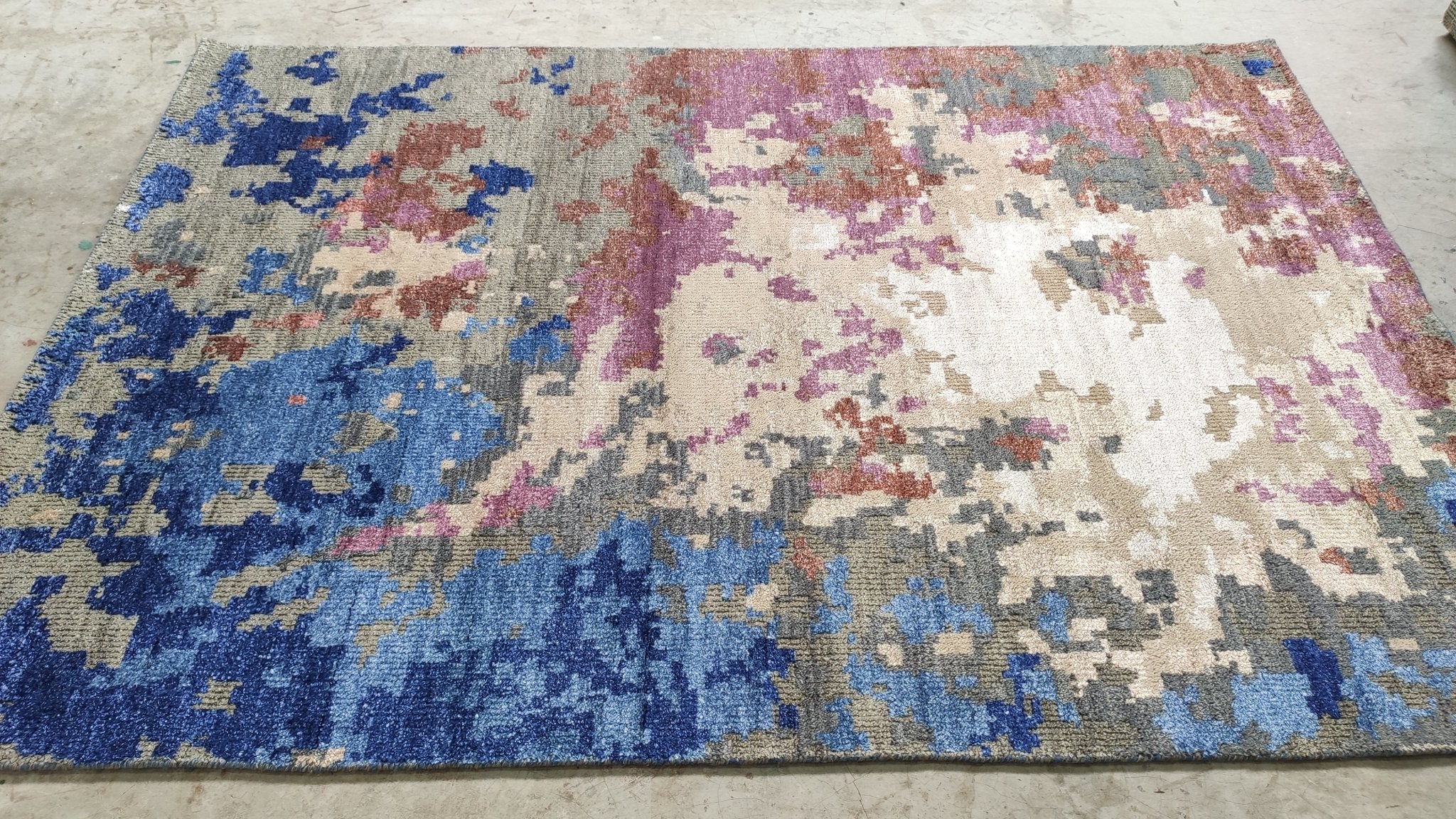 Mystique 5.6x8 Blue Abstract Hand-Knotted Rug | Banana Manor Rug Company