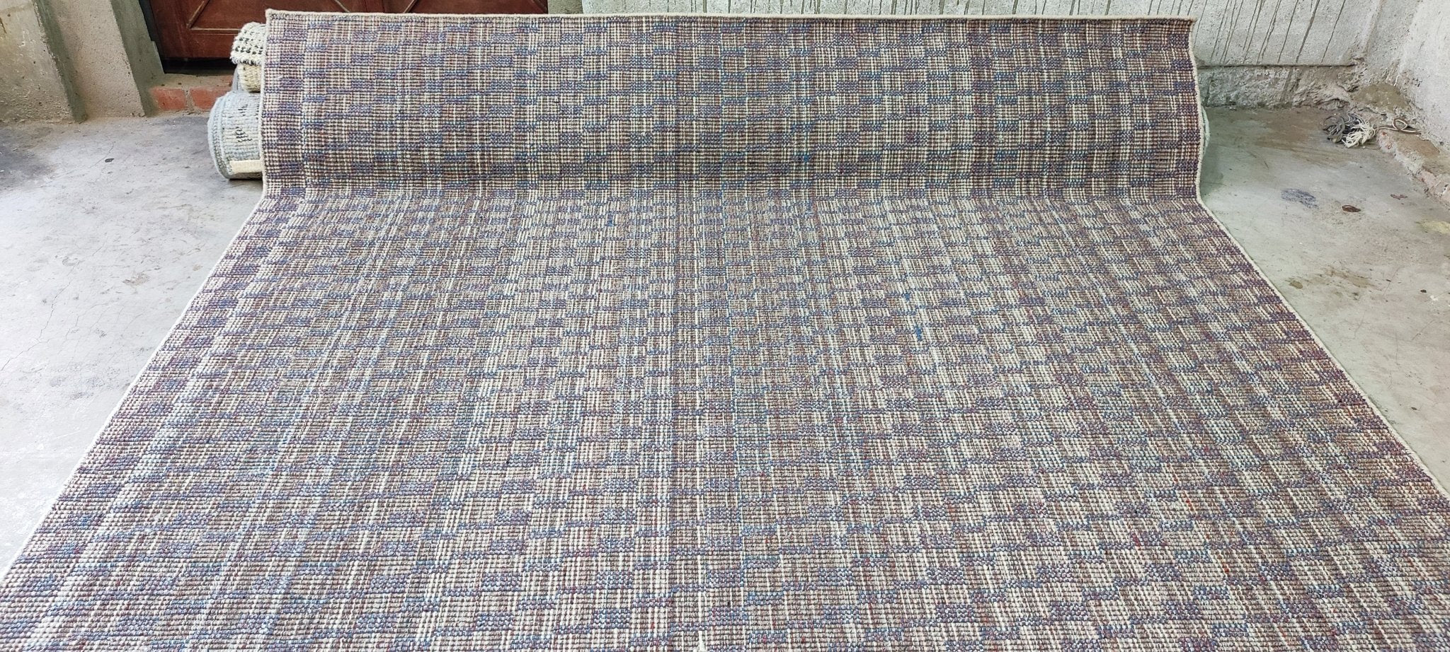 Nan Pierce 8x10 Handwoven Grass Wool Durrie | Banana Manor Rug Factory Outlet