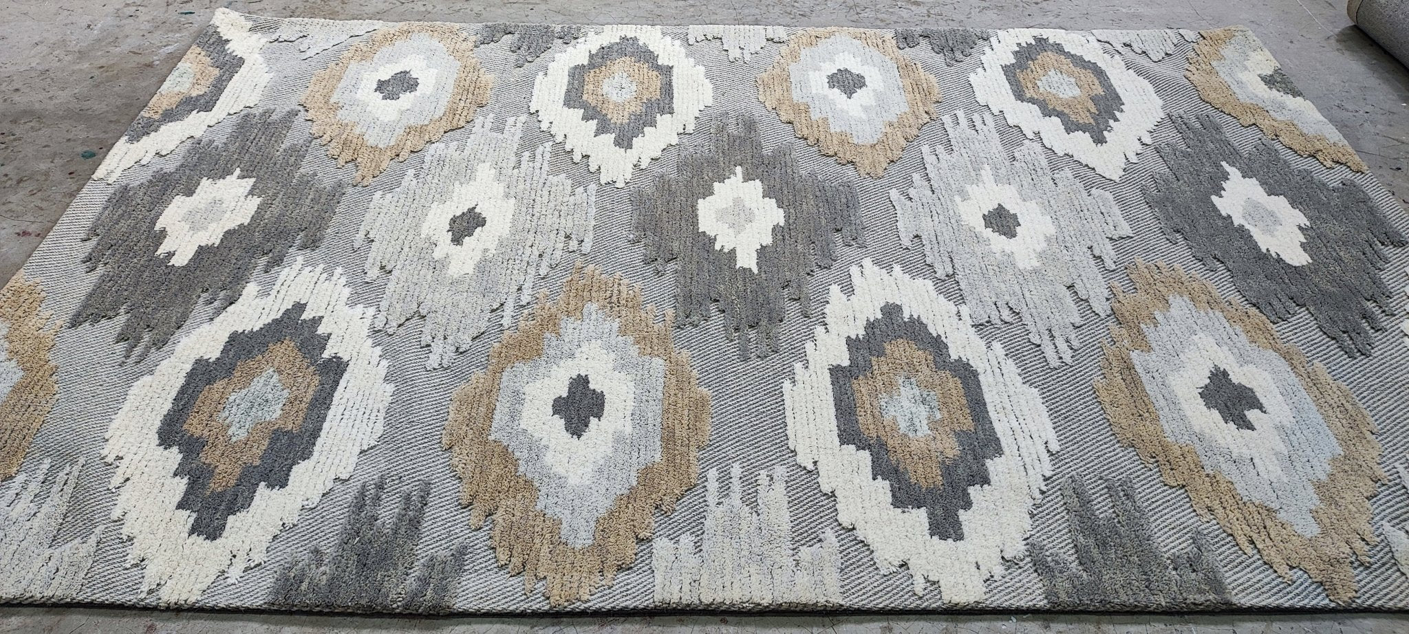 Napoleon House 5x8 Handwoven Grey Mix High Low | Banana Manor Rug Factory Outlet