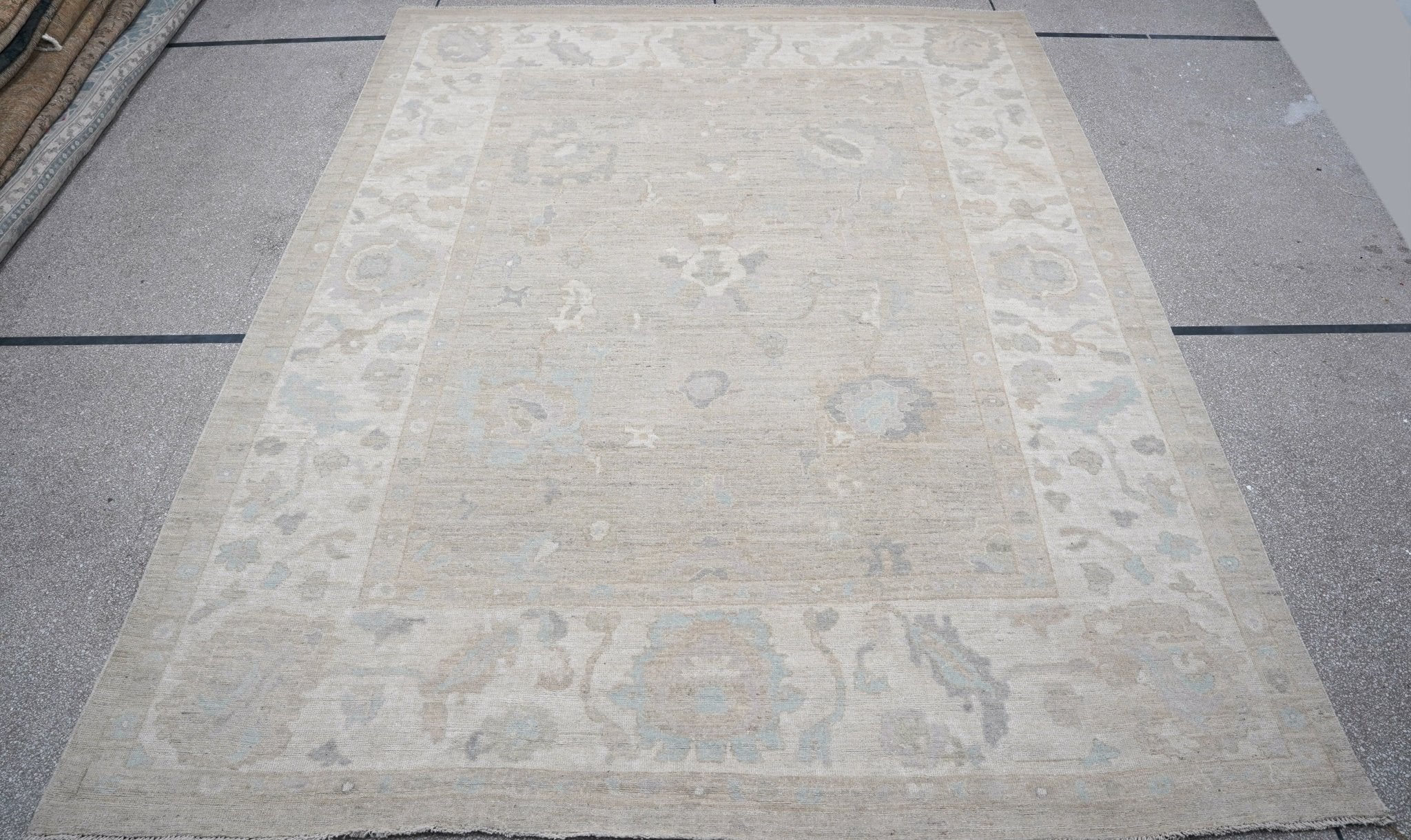 Nazy 8.11x11.5 Tan & White Afghani Oushak | Banana Manor Rug Factory Outlet