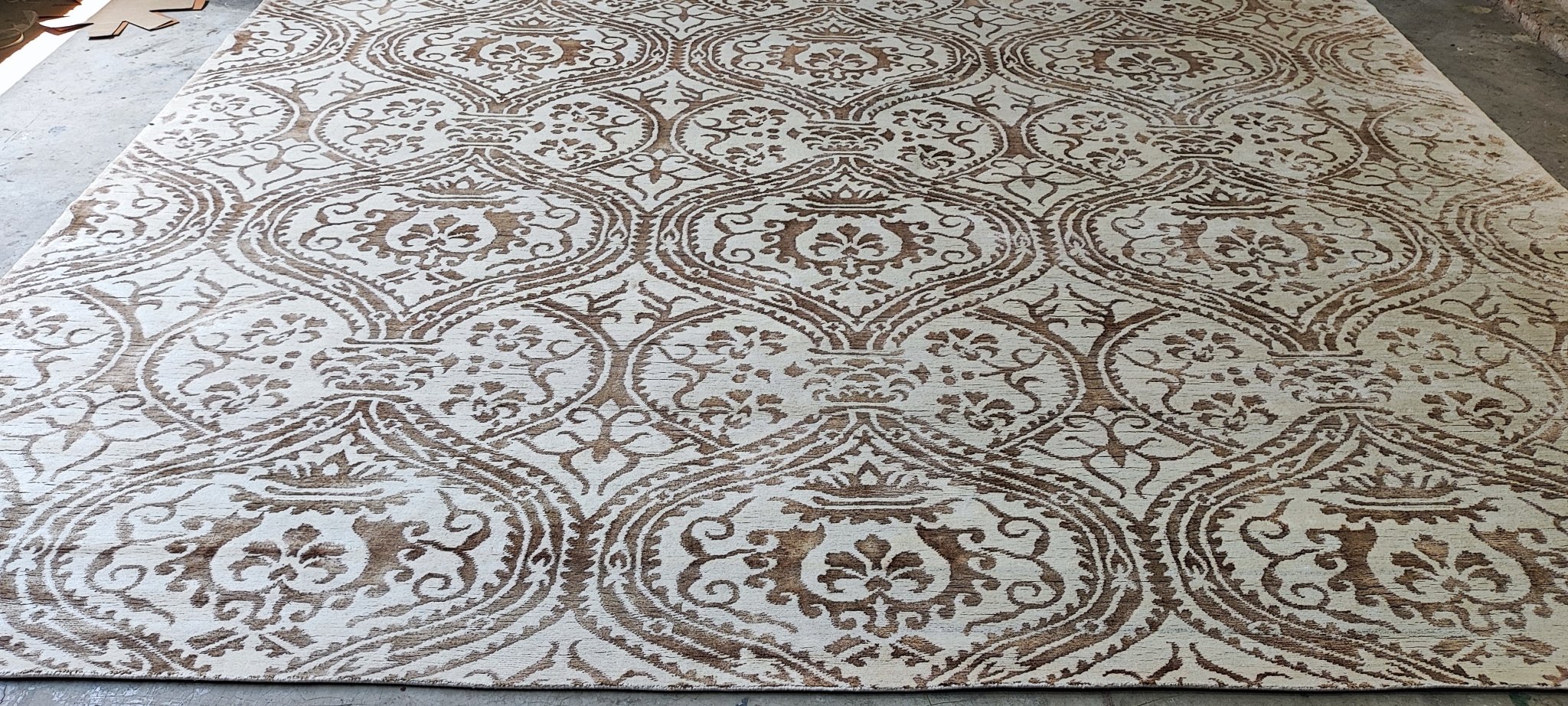 Nera 10.9x11.9 Ivory & Brown Floral Viscose | Banana Manor Rug Factory Outlet