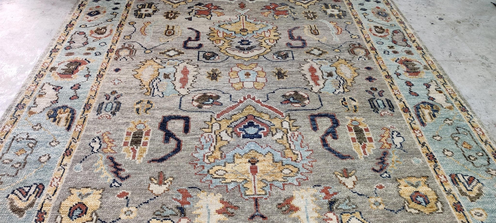 Nina Campbell Light Brown and Blue Hand-Knotted Oushak Rug 7.9x10 | Banana Manor Rug Company