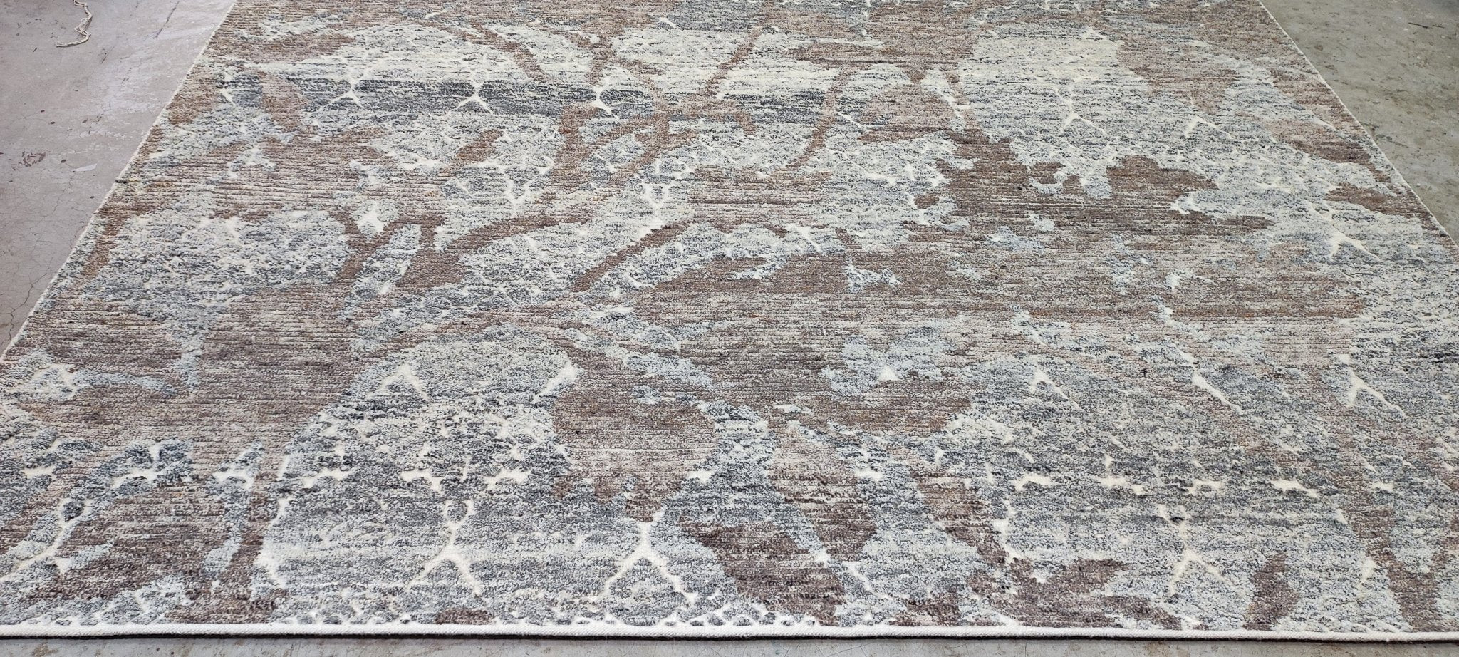 Oleg Taktarov Hand-Knotted Modern Abstract Rug Silver and Brown 9.3x12 | Banana Manor Rug Company