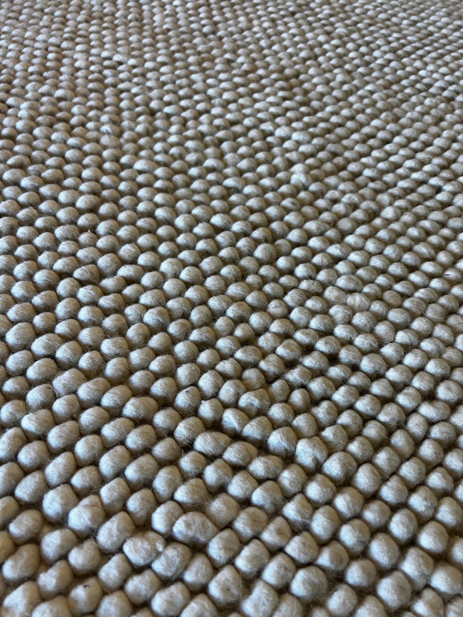 Olympe de Gouges 10x14 Handwoven Wool Durrie Ivory Loop Ball | Banana Manor Rug Factory Outlet