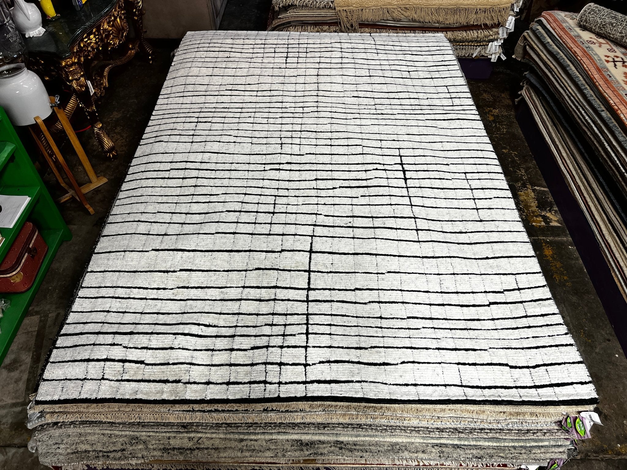 O'Neill 6x9 Hand-Knotted Ivory & Grey Cut Pile | Banana Manor Rug Factory Outlet