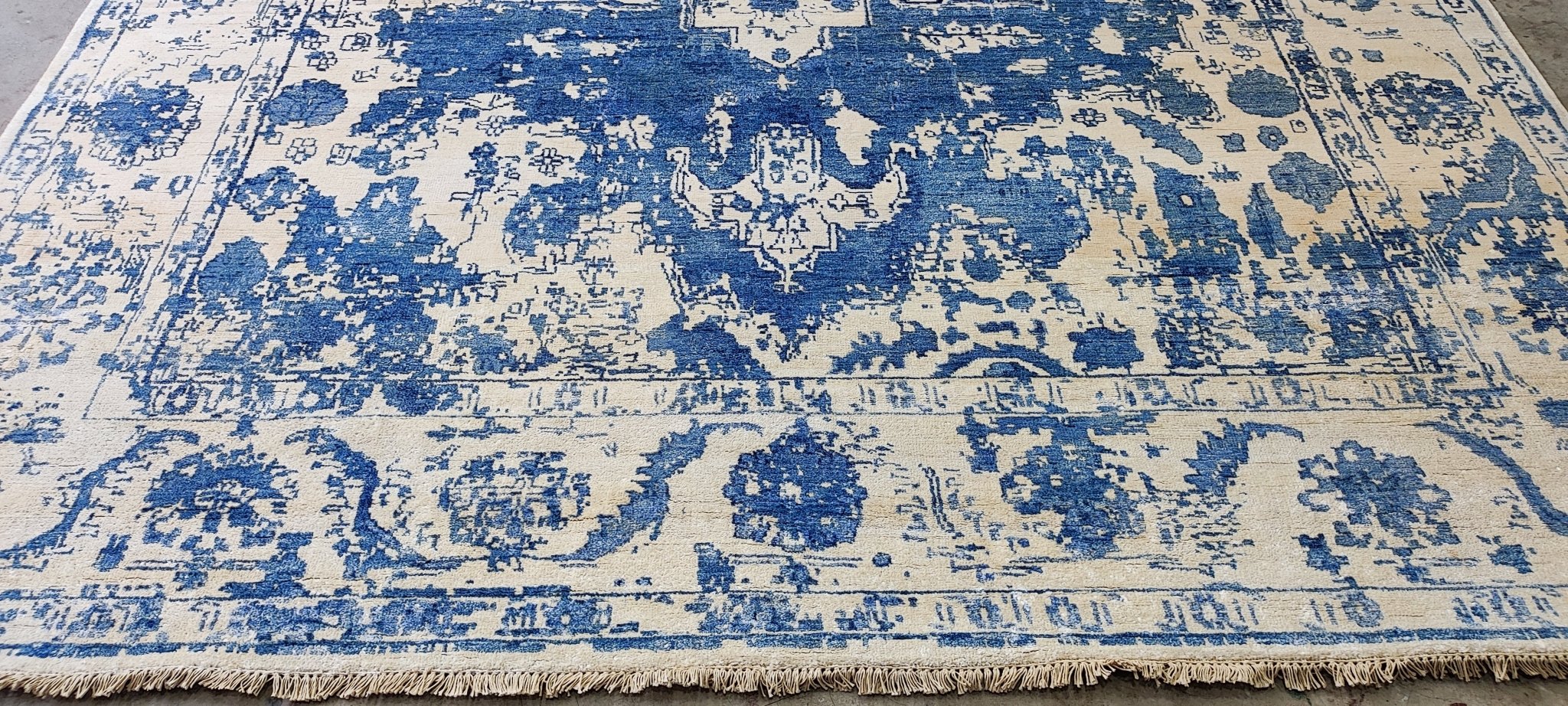 Ottavia 8.9x11.6 Blue & Silver Erased Hand Knotted | Banana Manor Rug Factory Outlet