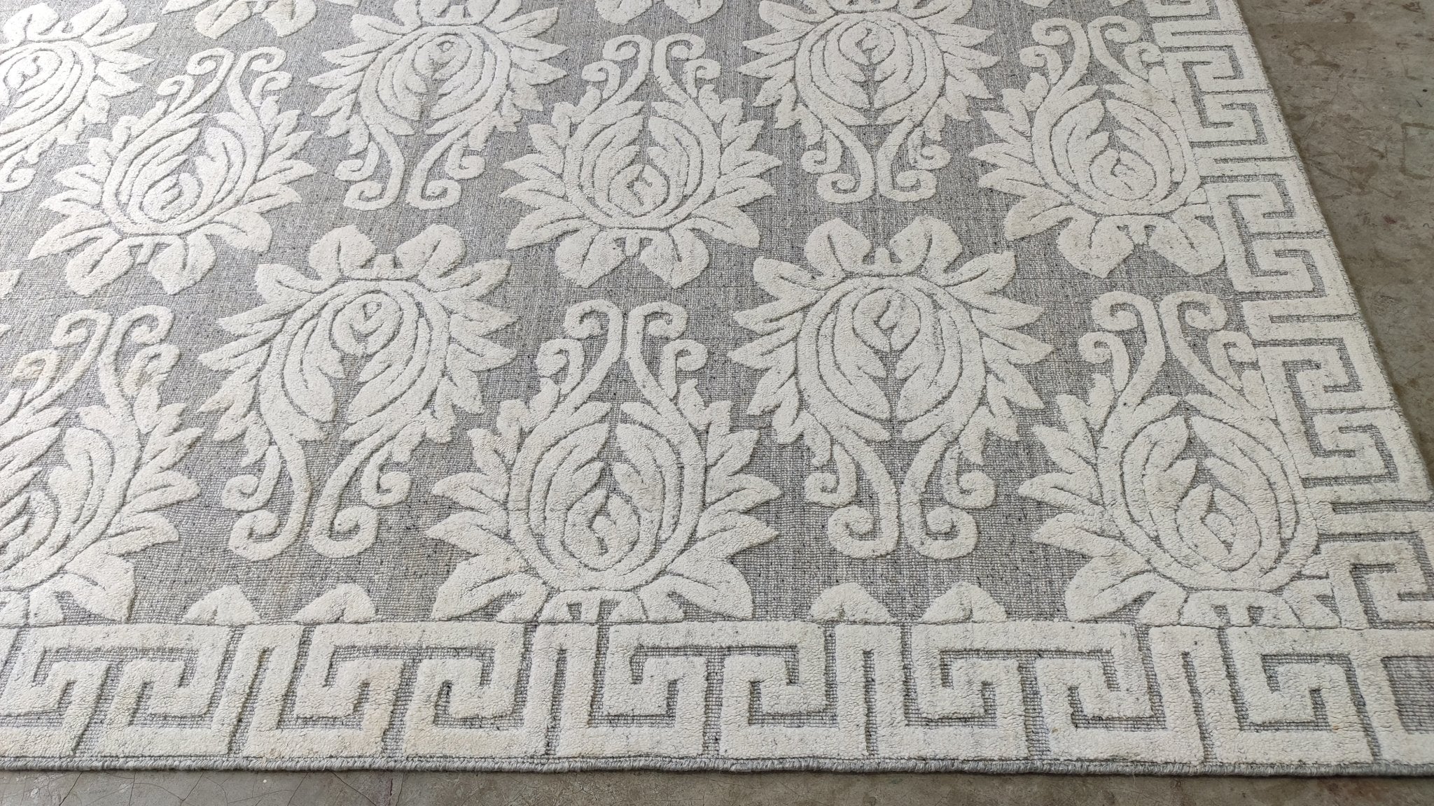 Painkiller 8x12 Silver and Grey Handwoven Rug | Banana Manor Rug Company