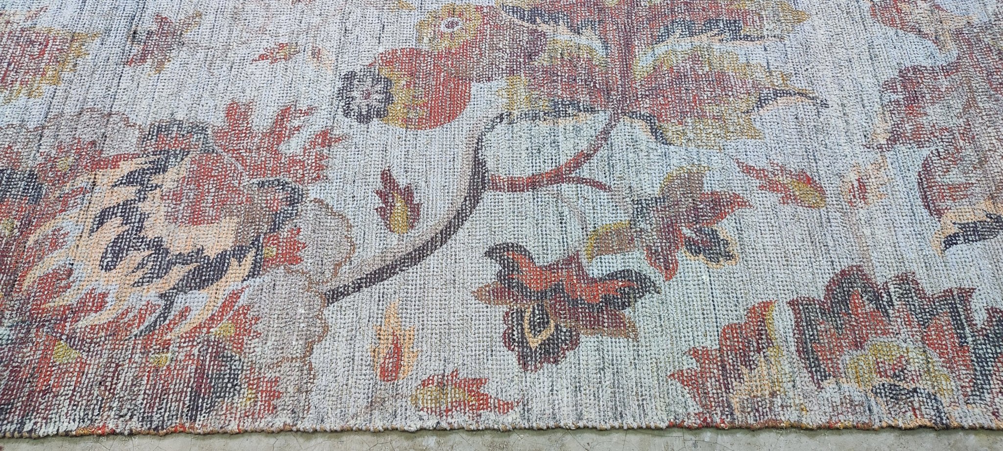 Paolo 5.3x8.3 Handwoven Blended Floral Durrie | Banana Manor Rug Factory Outlet