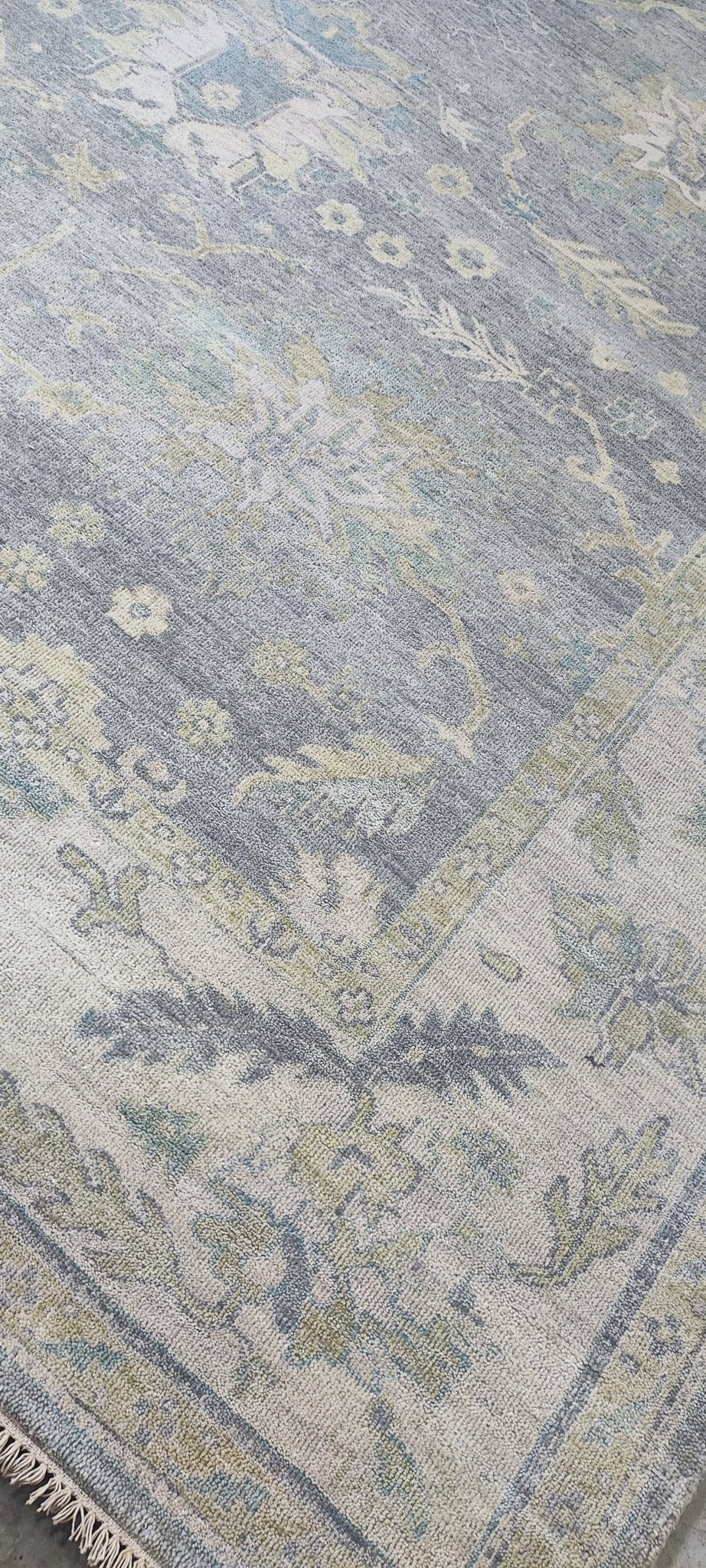 Pasqelina 9.3x11.9 Grey & Beige Oushak | Banana Manor Rug Factory Outlet