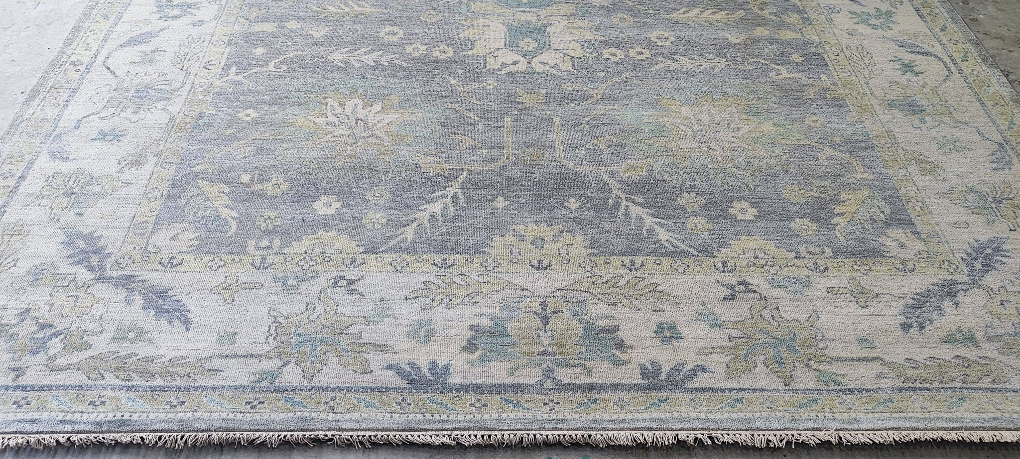 Pasqelina 9.3x11.9 Grey & Beige Oushak | Banana Manor Rug Factory Outlet