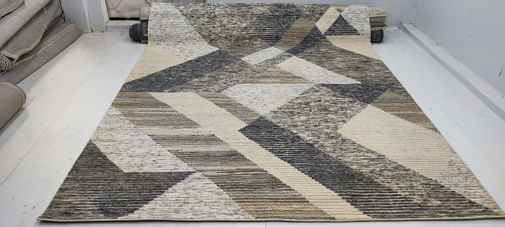Patrick 8x10 Hand-Knotted Multi High Low | Banana Manor Rug Factory Outlet