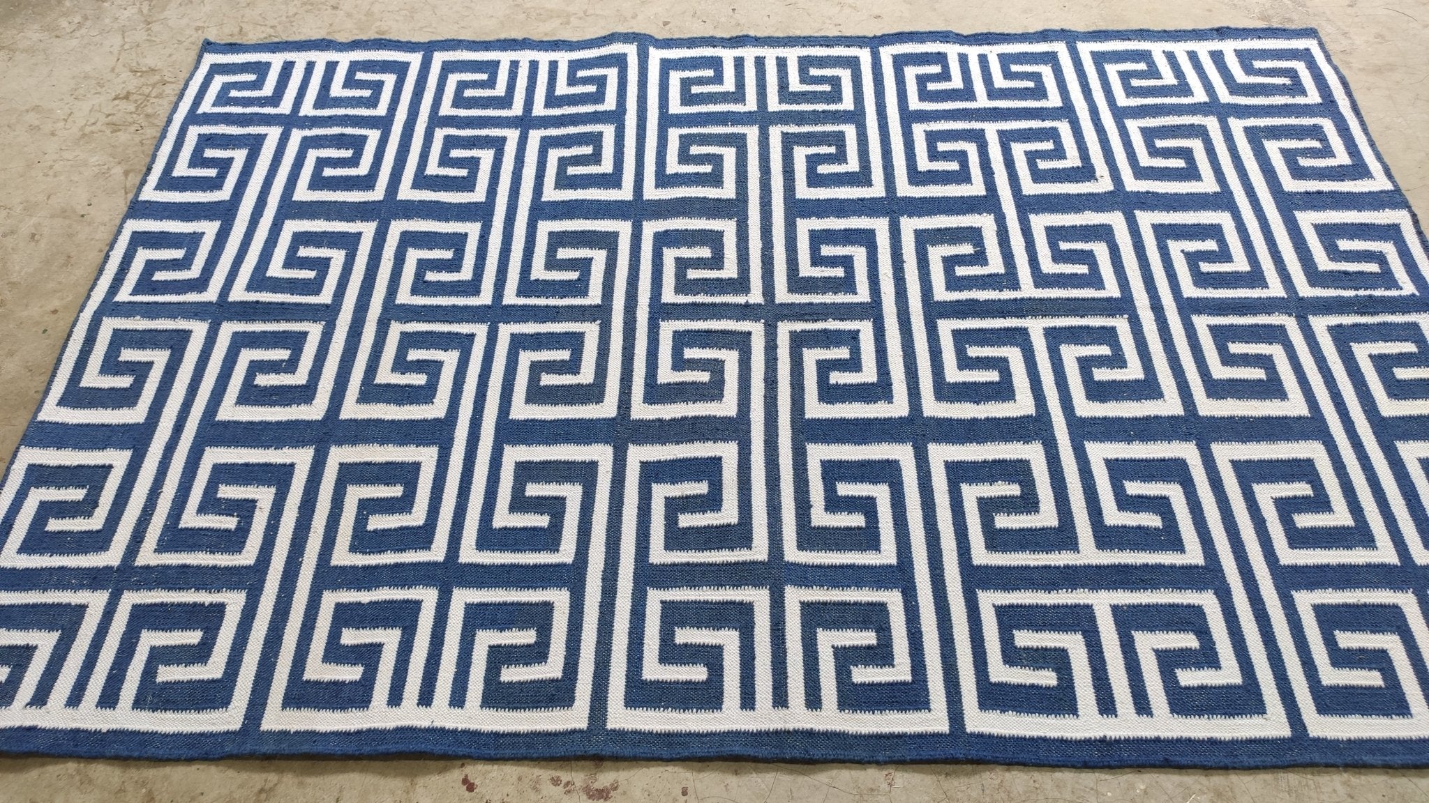 PeeWee 5.3x7.9 Ivory and Blue Geometric Greek Key Durrie Rug | Banana Manor Rug Company