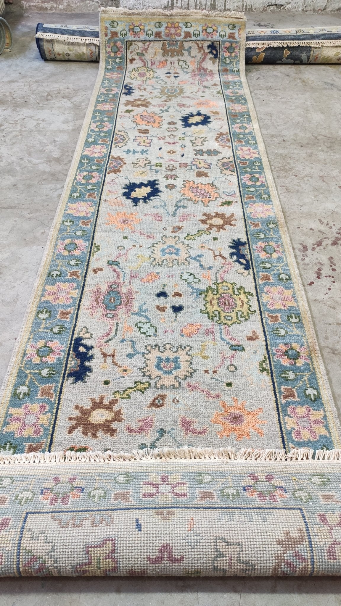 Pepper Potts 2.6x10 Tan and Grey Hand-Knotted Runner | Banana Manor Rug Company