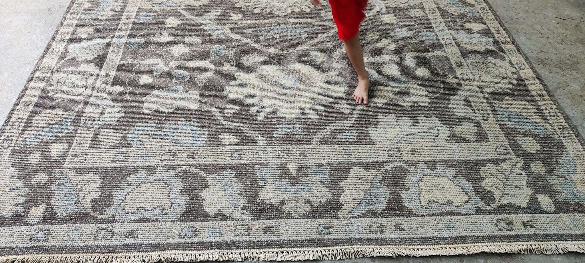 Perle Noire 7.6x10 Hand Knotted Brown Oushak | Banana Manor Rug Factory Outlet