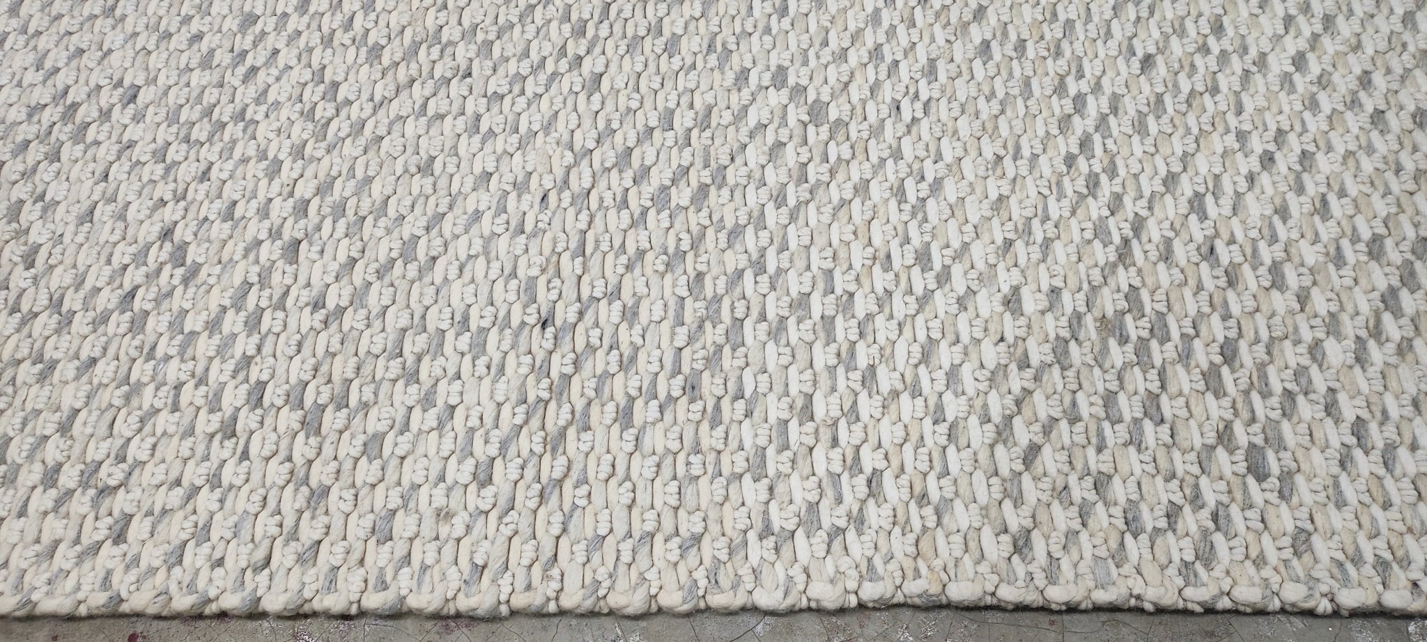 Pierre de Marivaux Handwoven Wool Durrie Natural Grey Loop 6.6x9.6 | Banana Manor Rug Company