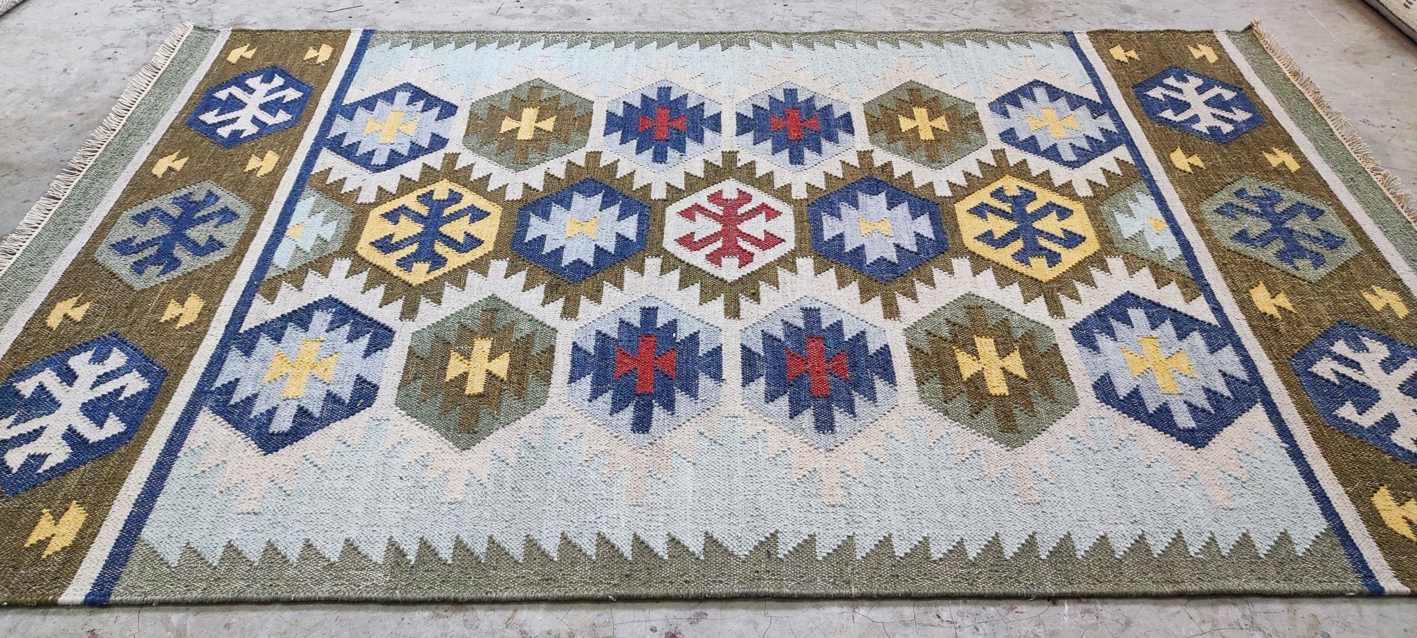 Plates 5x8 Handwoven Multi Kilim | Banana Manor Rug Factory Outlet