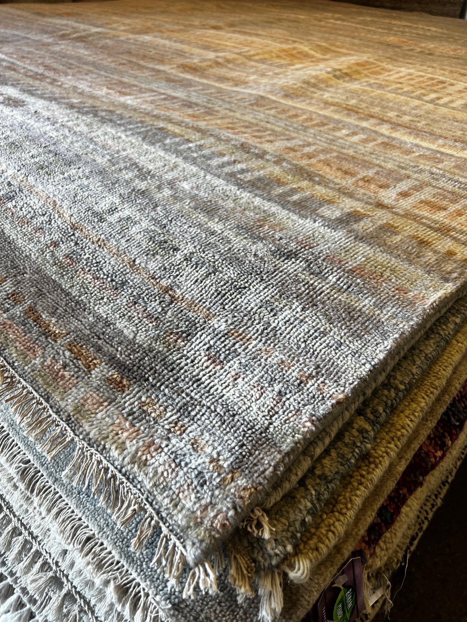 Poison Ivy 10x14 Hand-Knotted Tan Mix Abstract | Banana Manor Rug Factory Outlet