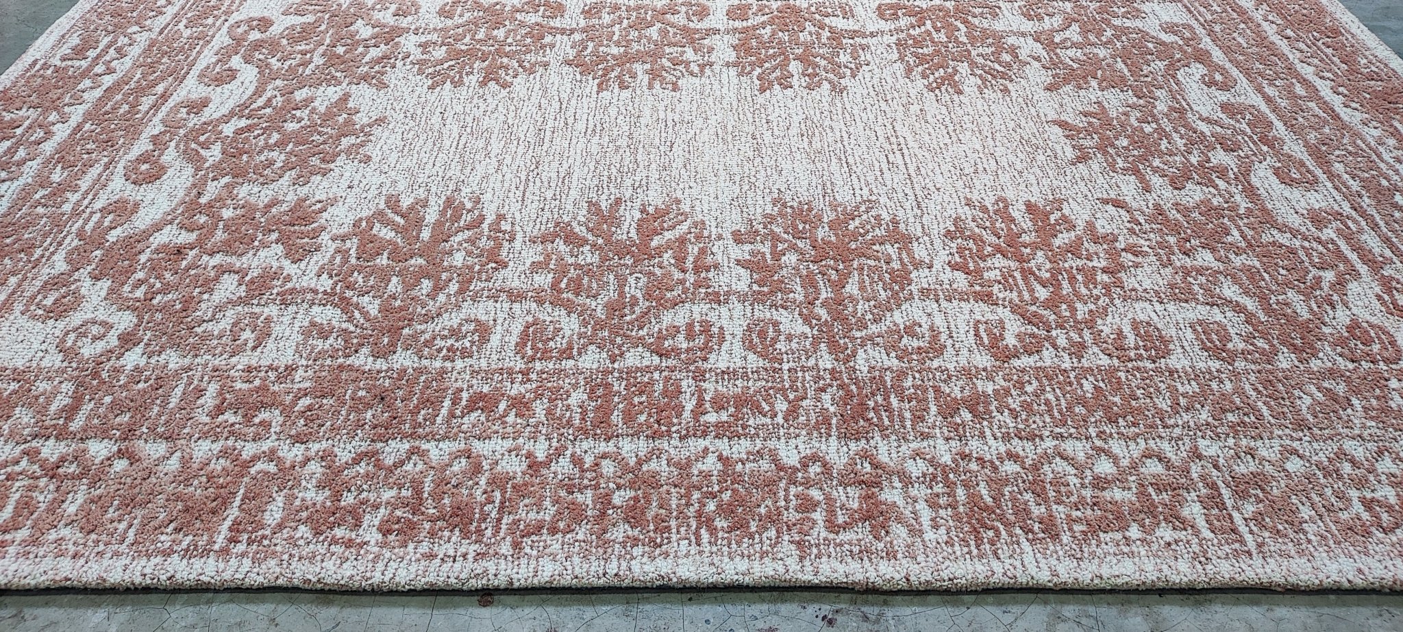 Preservation Hall 5x7.6 Hand-Tufted Rust & Ivory Floral | Banana Manor Rug Factory Outlet