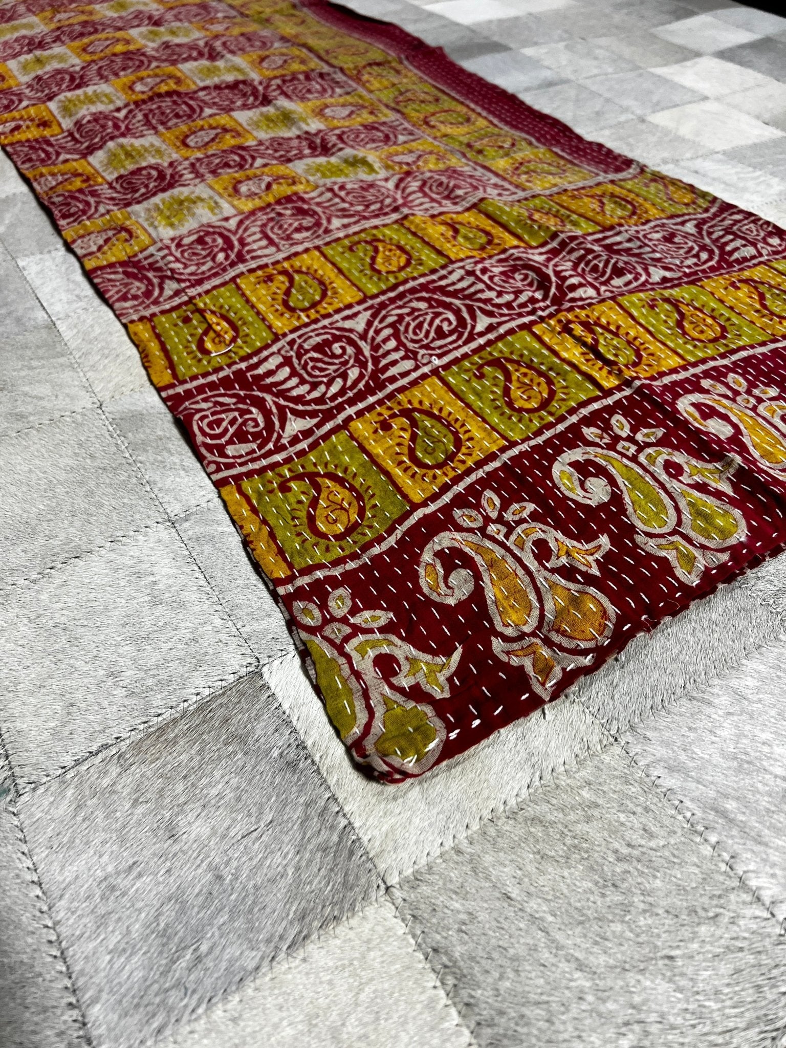 Quality Kantha One-of-a-Kind Recycled 2-Sided Cotton Scarf (2) | Banana Manor Rug Company