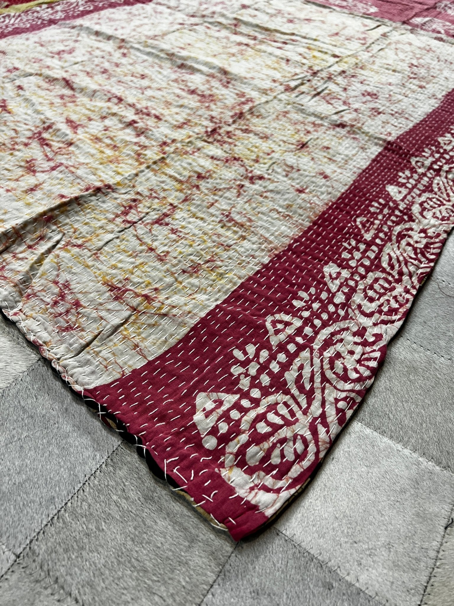 Quality Kantha One-of-a-Kind Reversable Recylced Cotton 55"x75" Throw/Quilt/Tablecloth (8) | Banana Manor Rug Company