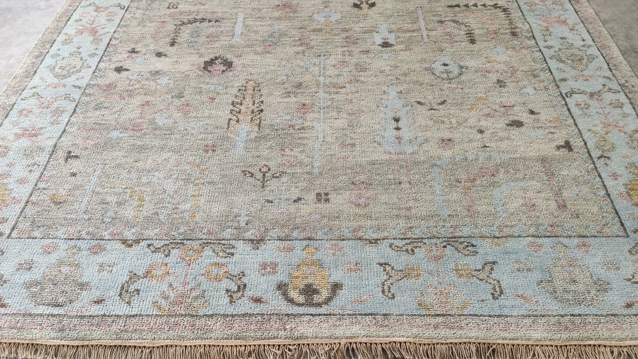 Rayne 8x10 Light Green and Aqua Hand-Knotted Oushak Rug | Banana Manor Rug Company