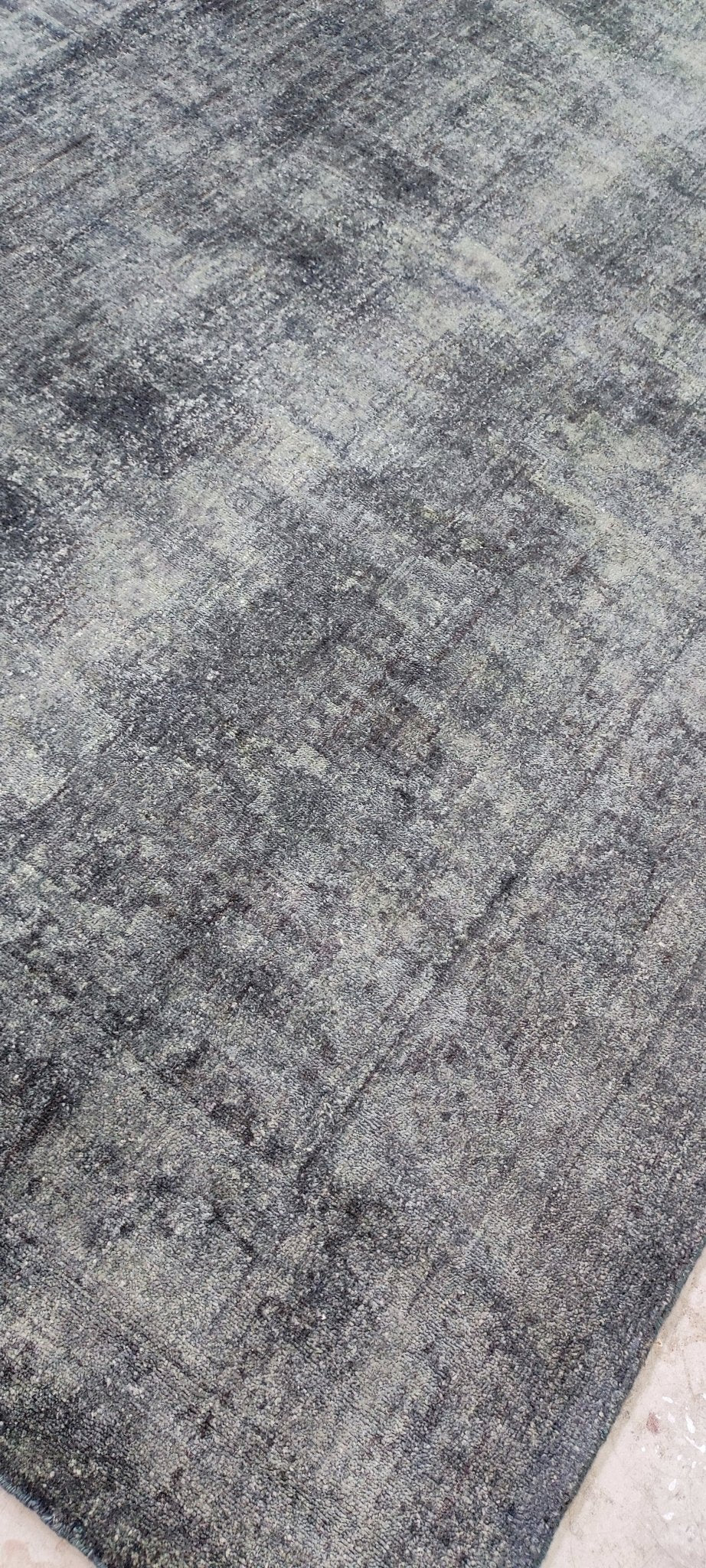 Rineke 5.9x8.9 Grey Over Dried Oushak | Banana Manor Rug Factory Outlet