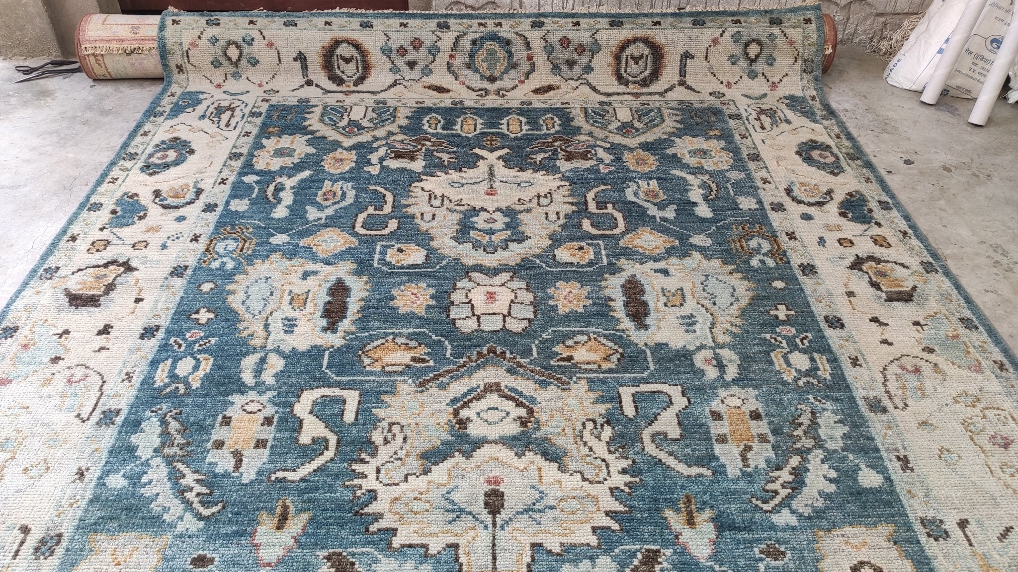 Robyn 8x10 Blue and Tan Hand-Knotted Oushak Rug | Banana Manor Rug Company