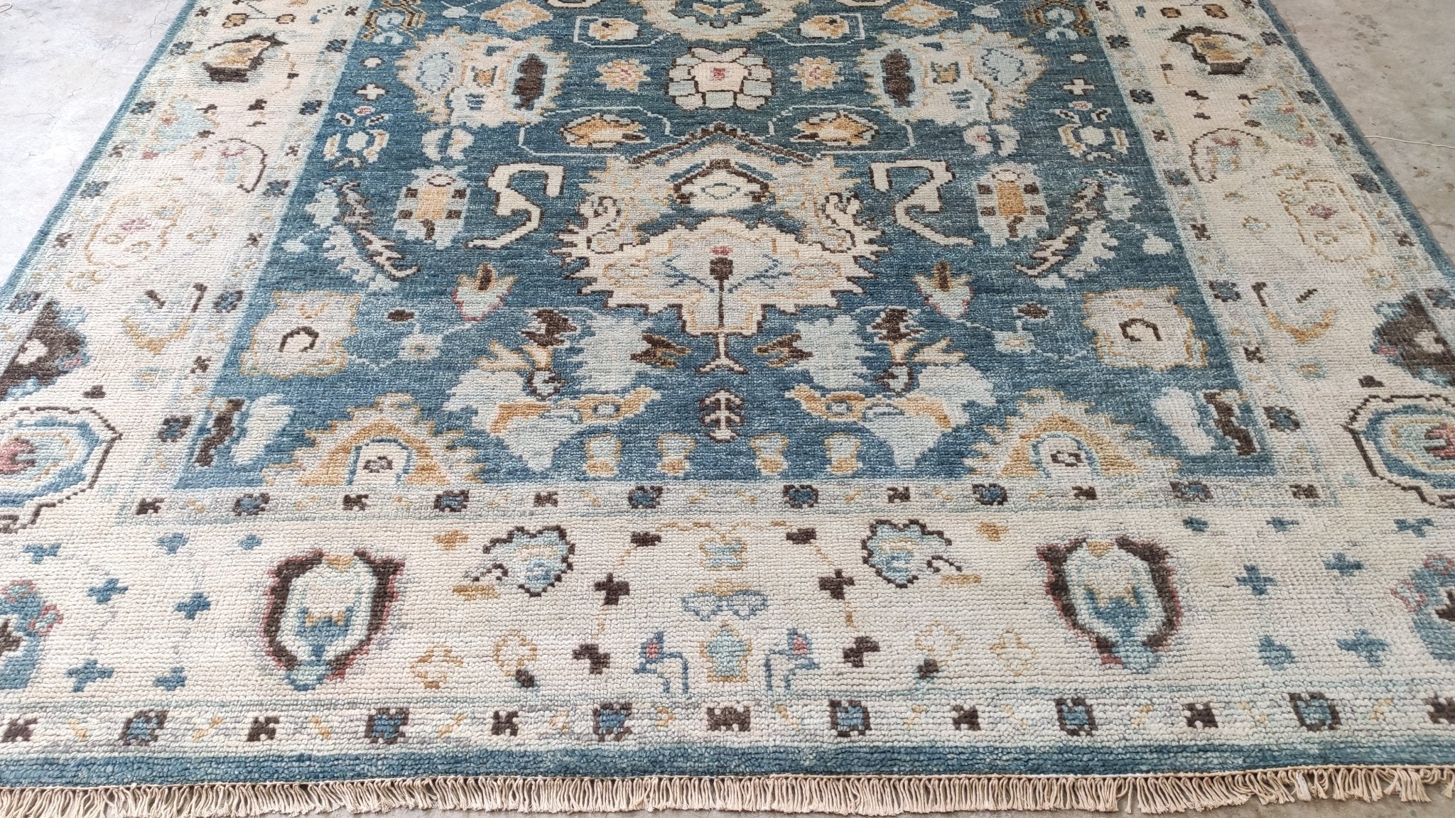 Robyn 8x10 Blue and Tan Hand-Knotted Oushak Rug | Banana Manor Rug Company