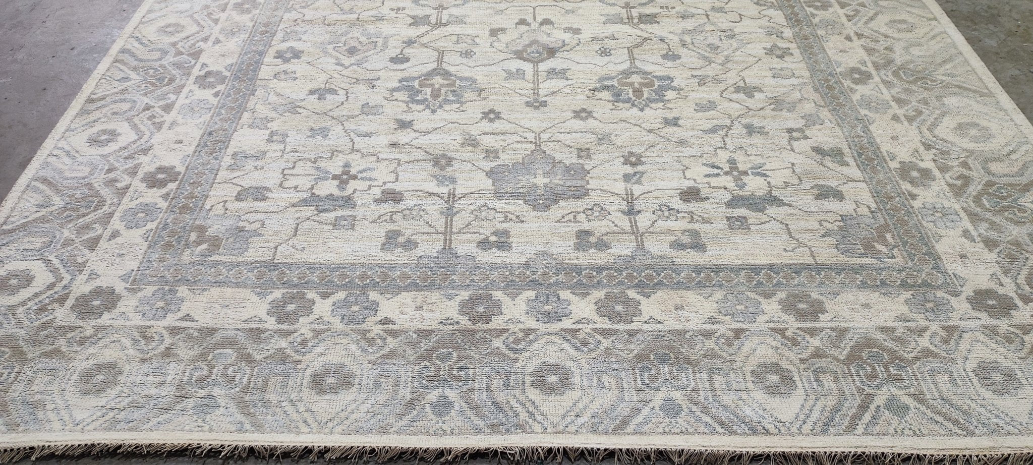 Roksana Babajan Hand-Knotted Oushak Rug Ivory and Tan 9.3x12.3 | Banana Manor Rug Company