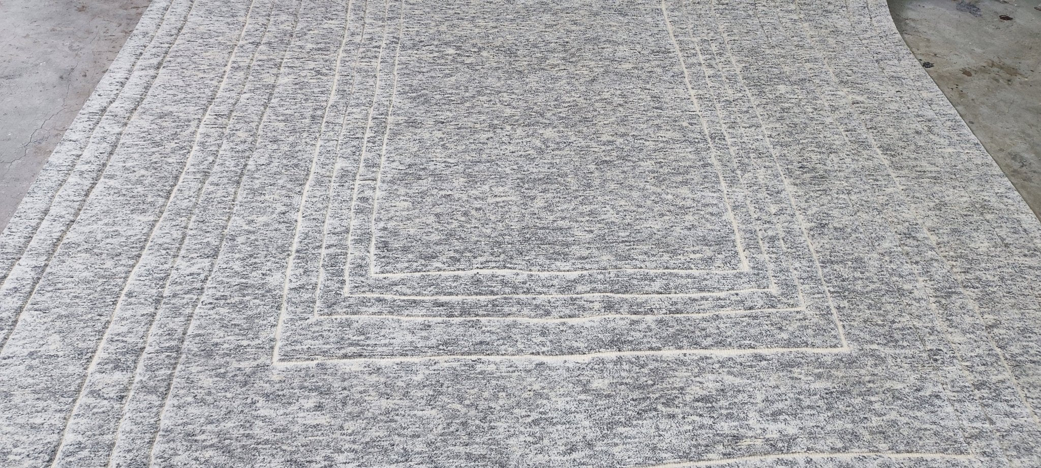 Ron 8.3x9.9 Hand-Knotted Natural & Grey High Low | Banana Manor Rug Factory Outlet