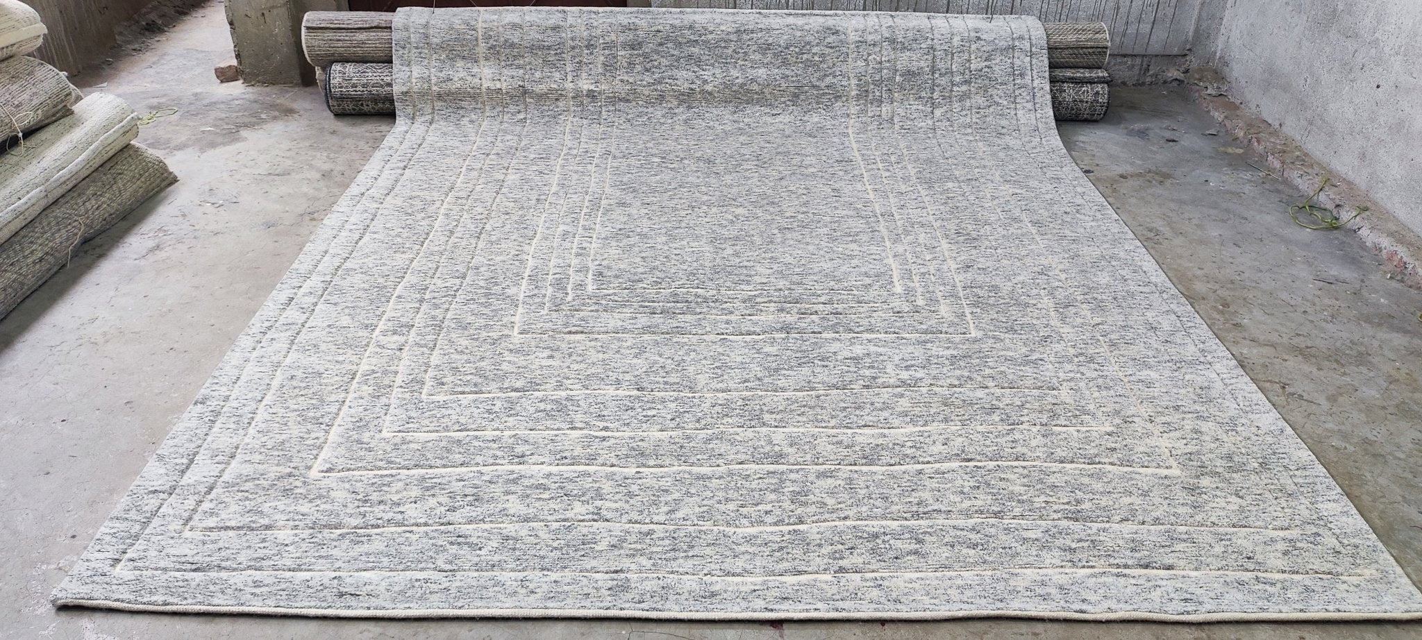 Ron 8.3x9.9 Hand-Knotted Natural & Grey High Low | Banana Manor Rug Factory Outlet