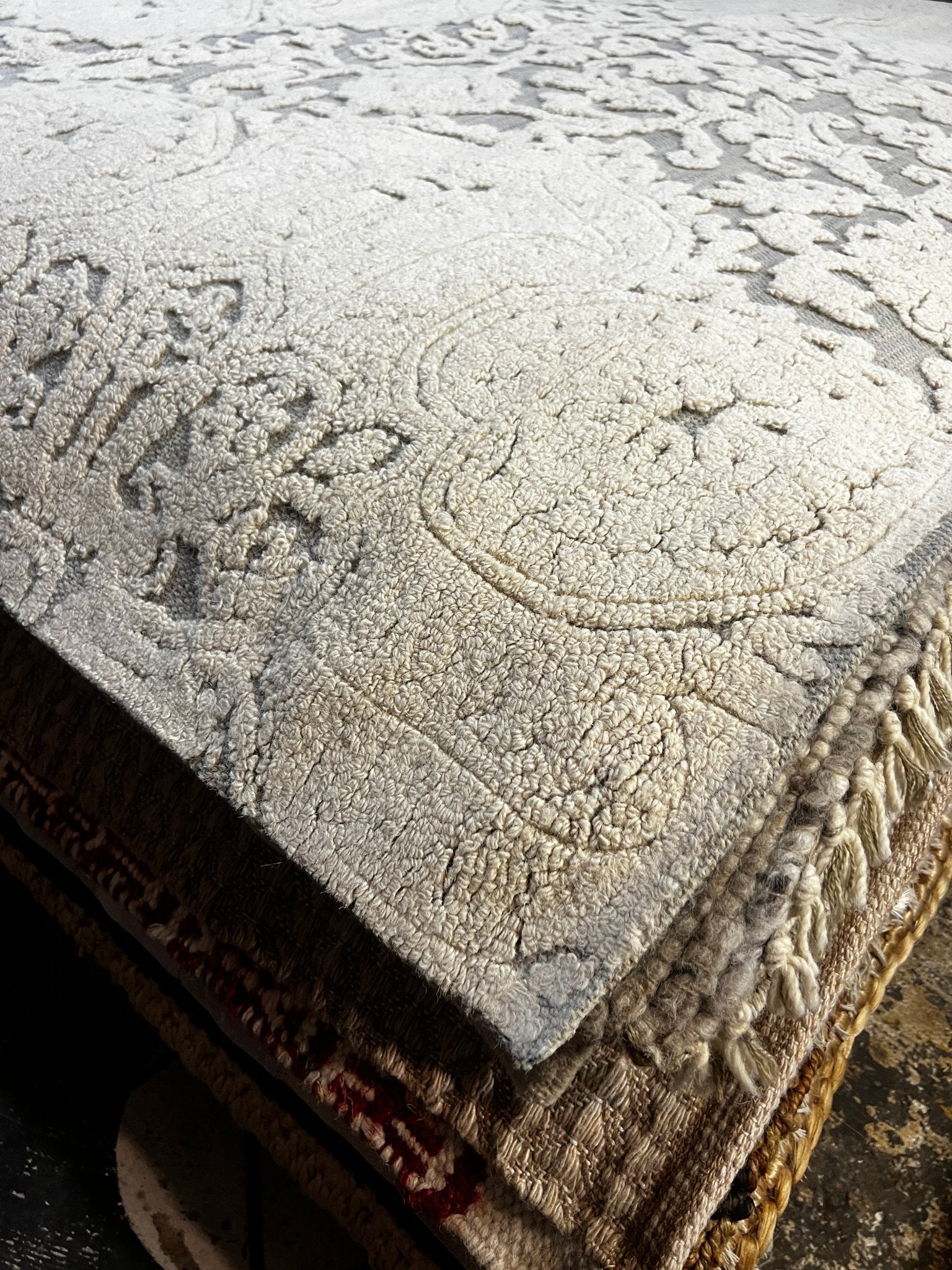 Ryan Handwoven Silver & Beige Jacquard Durrie (Multiple Sizes) | Banana Manor Rug Factory Outlet