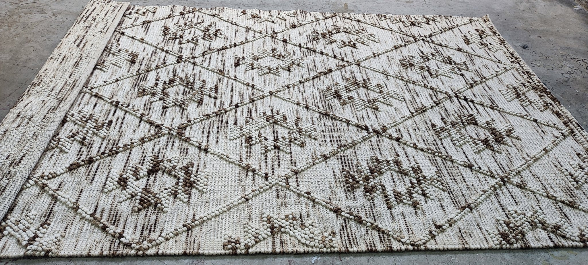 Saint John 5x8 Handwoven Beige Loop | Banana Manor Rug Factory Outlet