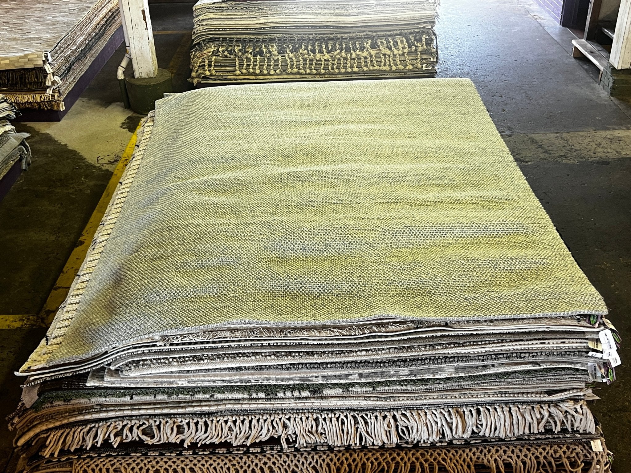 Sazerac Handwoven Pet Silver & Grey Full Loop (Multiple Sizes) | Banana Manor Rug Factory Outlet