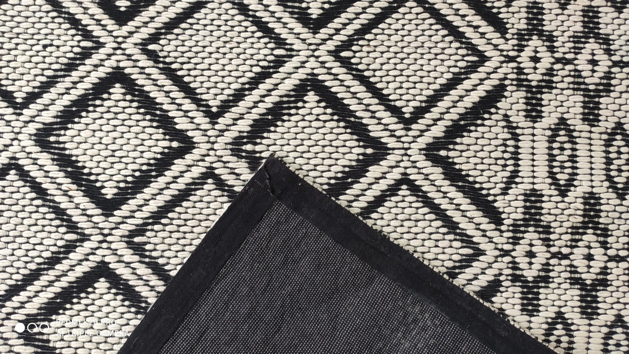 Semmy Black and White Handwoven Jacquard Durrie | Banana Manor Rug Company