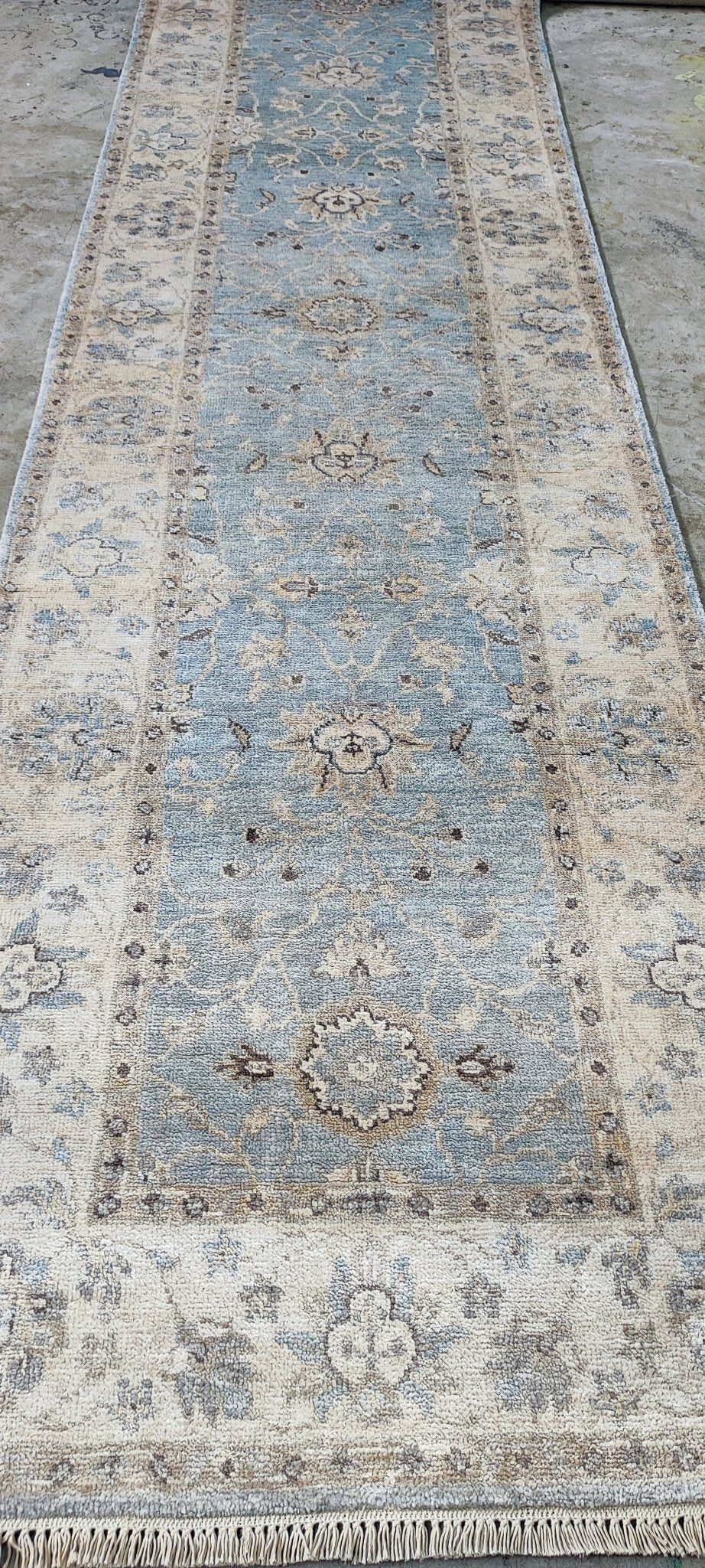 Senri 2.9x9.9 Hand Knotted Aqua & Silver Oushak | Banana Manor Rug Factory Outlet