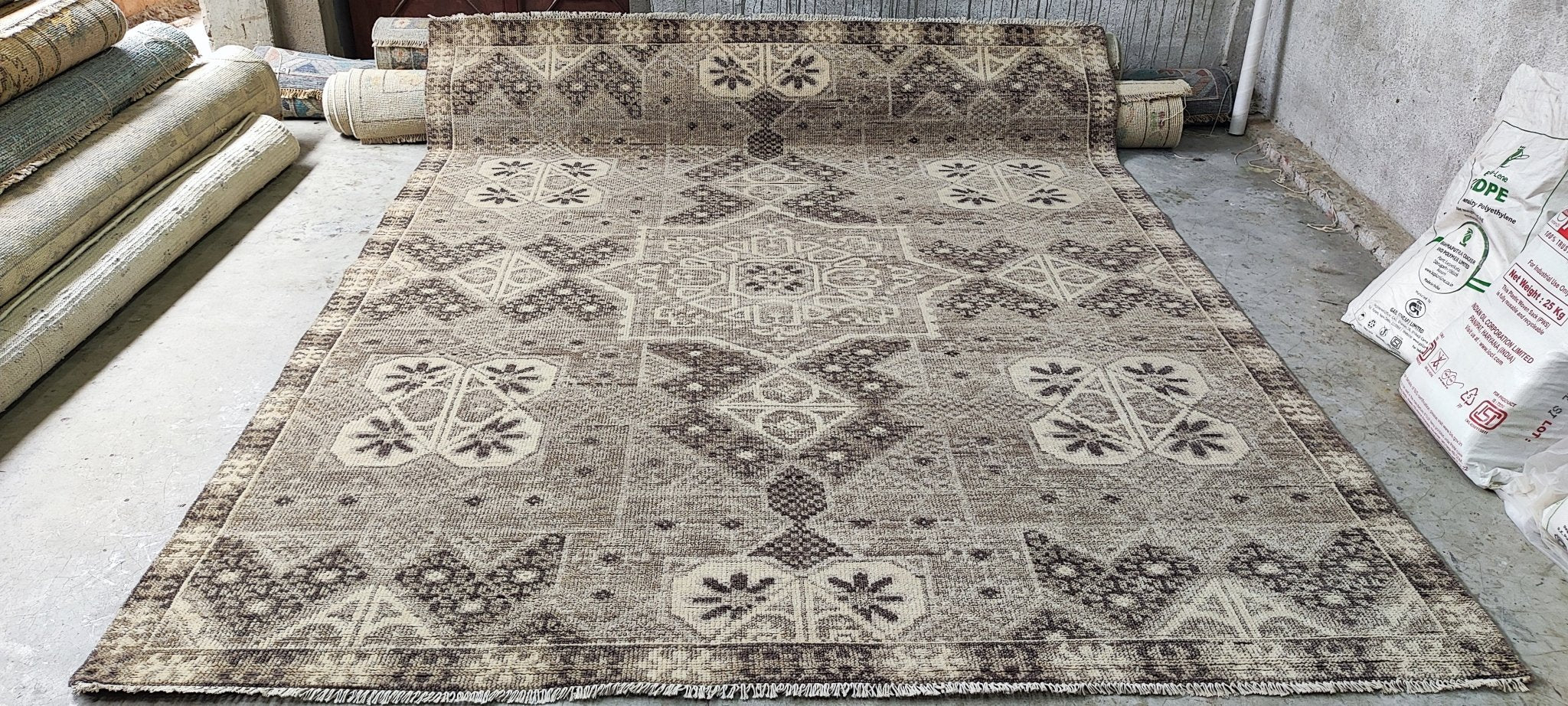 Senta 8x10 Hand-Knotted Tan & Grey Oushak | Banana Manor Rug Factory Outlet