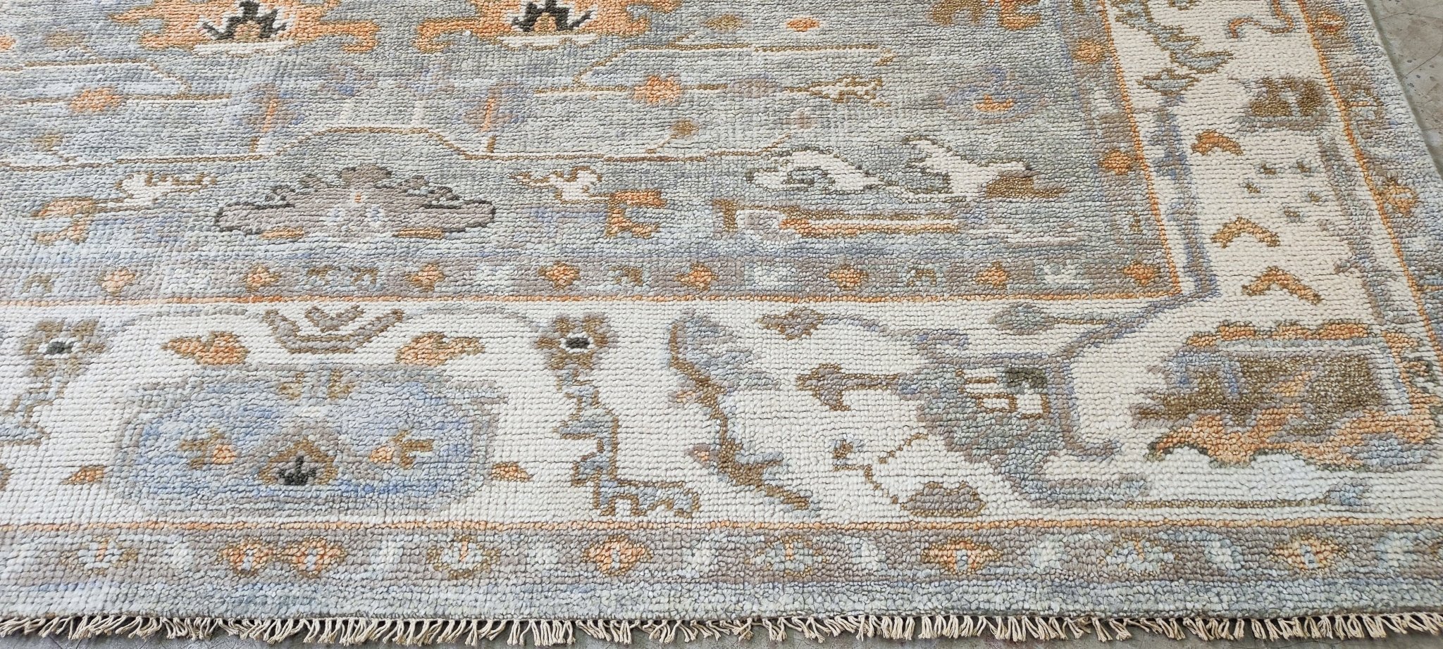 Serena 8x10 Tan & Ivory Oushak | Banana Manor Rug Factory Outlet