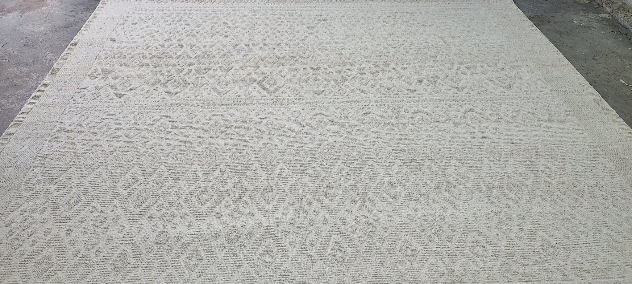 Sergey Bezrukov Hand-Knotted Modern Rug Ivory High-Low 9x12 | Banana Manor Rug Company