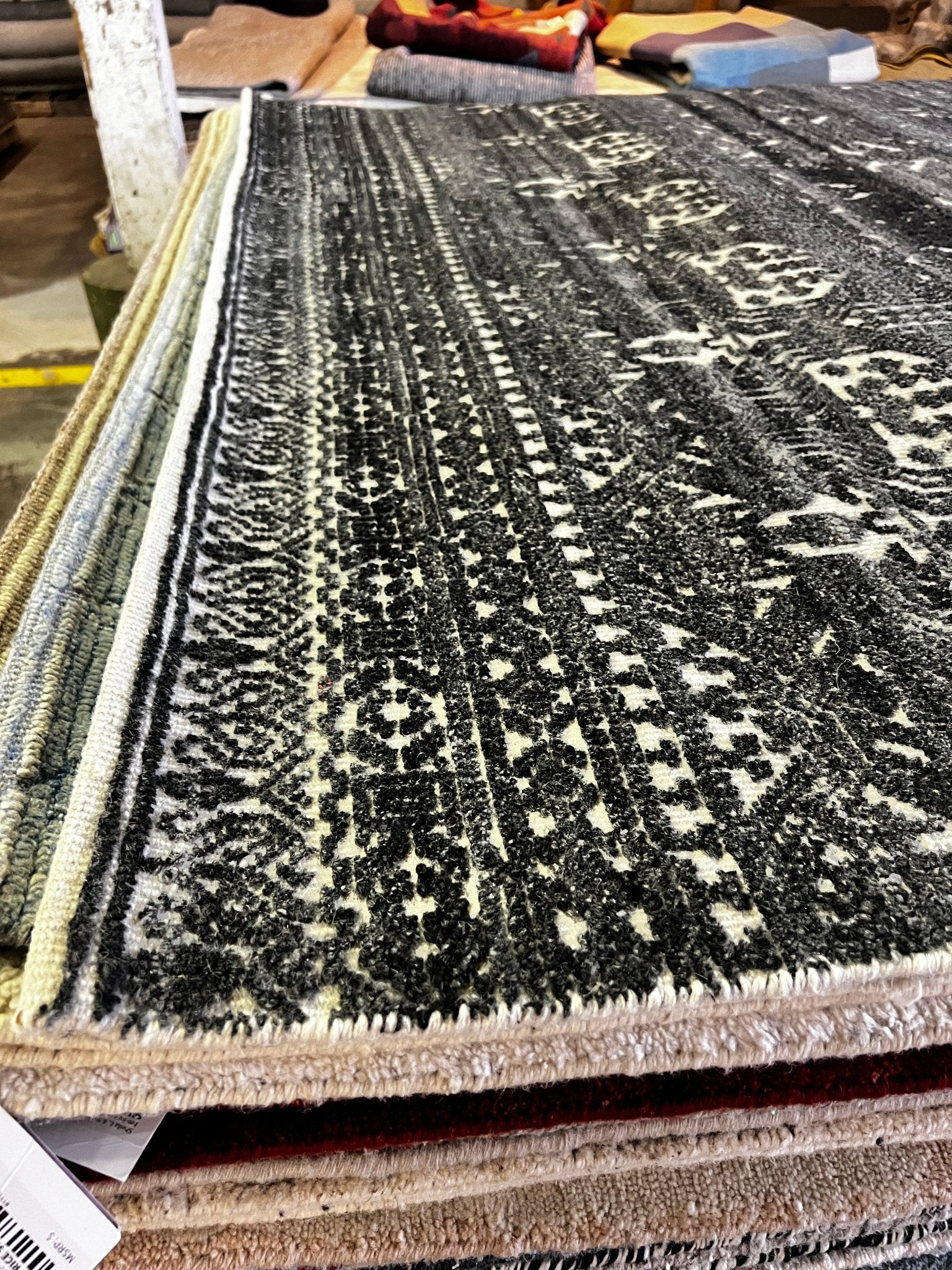 Seymore Butts 8x10 Hand-Knotted Dark Grey & Ivory High Low | Banana Manor Rug Factory Outlet