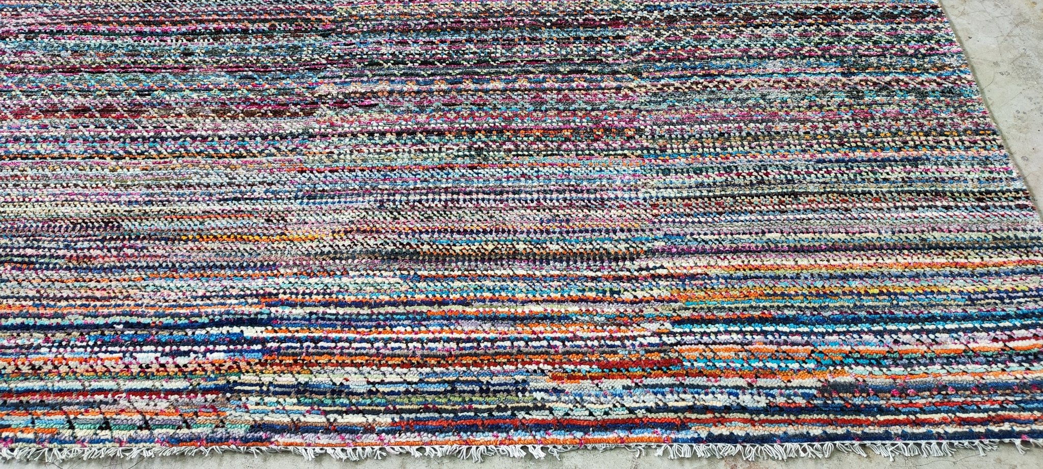 Shania 8x10 Hand Knotted Multi Color | Banana Manor Rug Factory Outlet