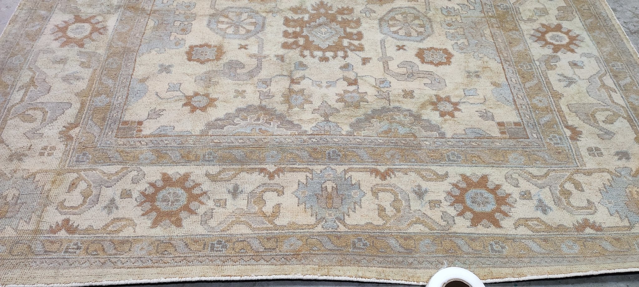 Shannon Bowers Beige Hand-Knotted Oushak Rug 8x10 | Banana Manor Rug Company