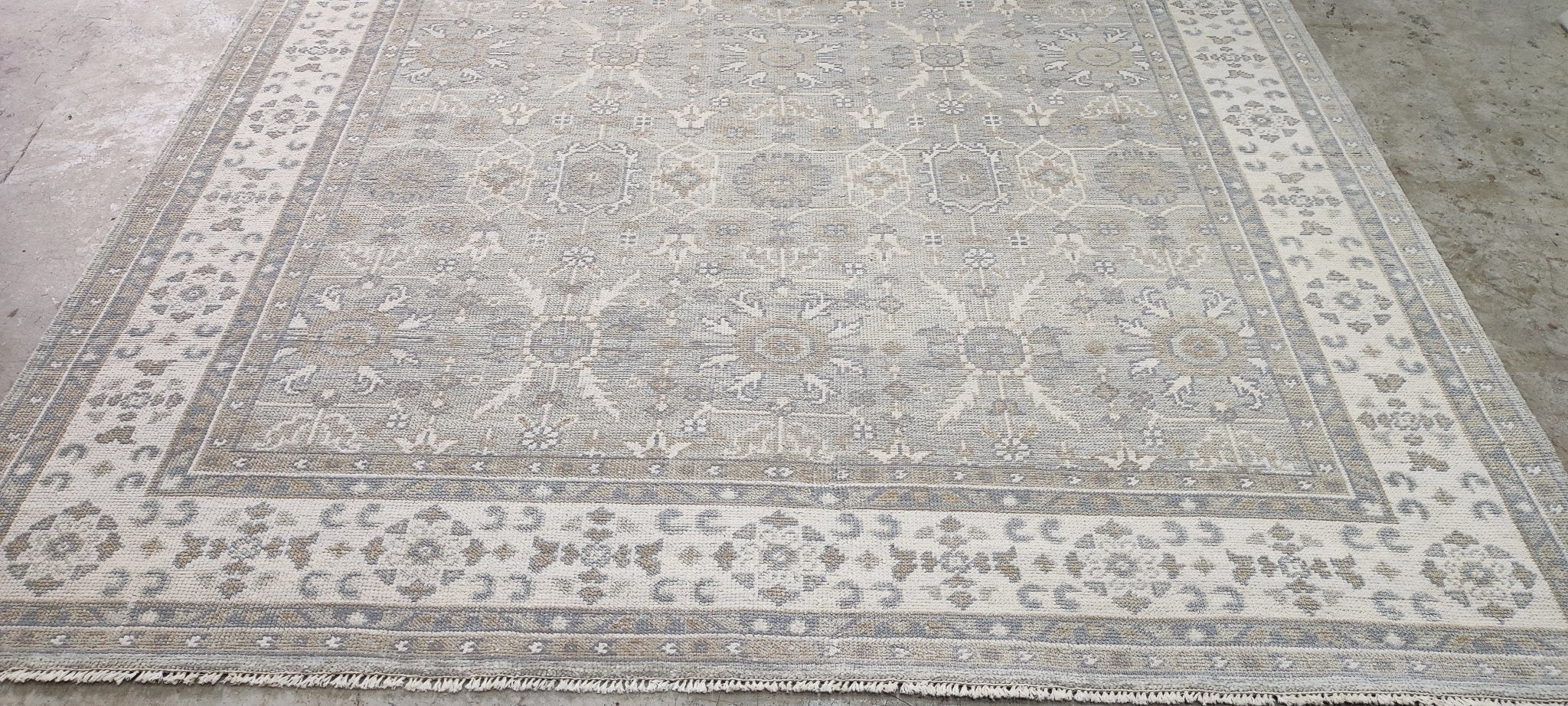 Sheila Bridges Grey and Ivory Hand-Knotted Oushak Rug 8x10 | Banana Manor Rug Company