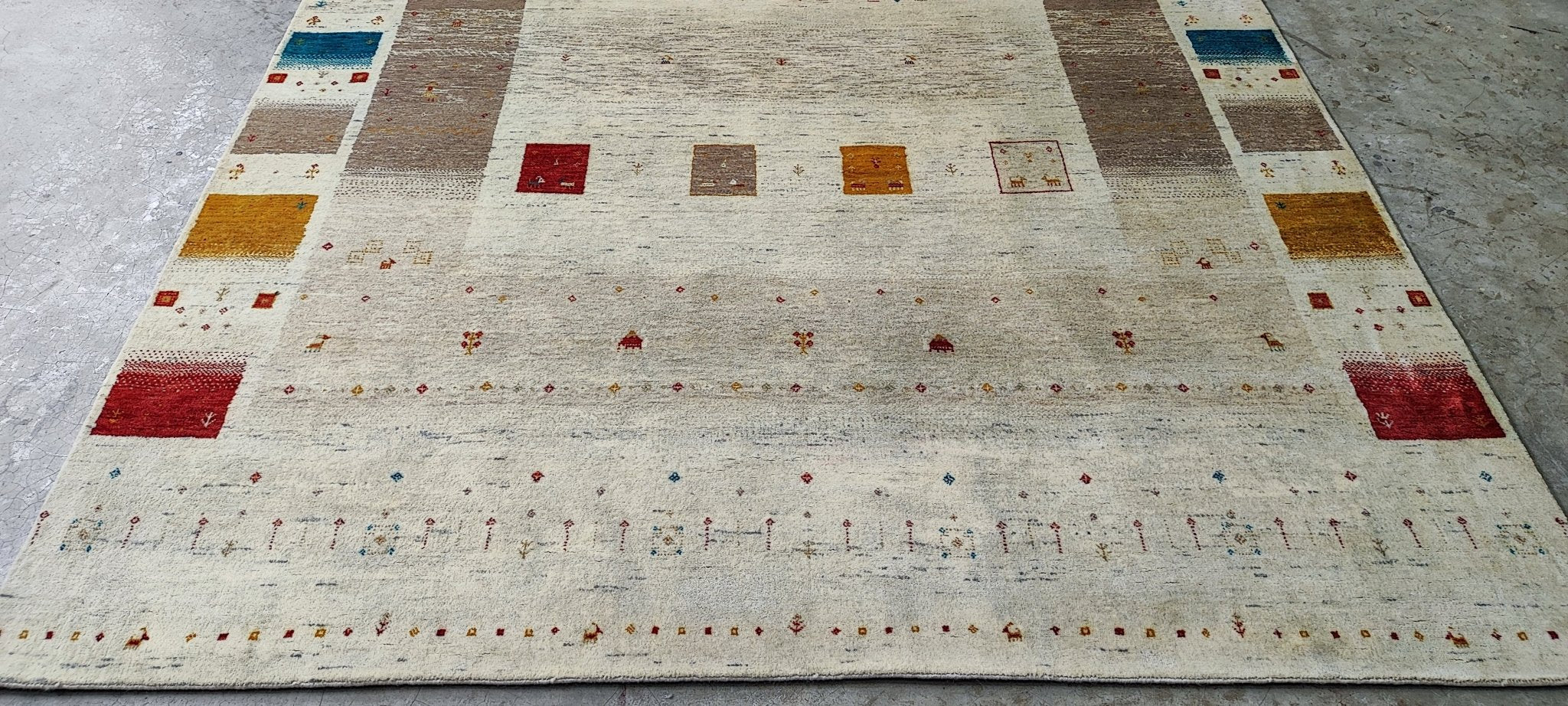 Sheila E. 6.6x10 Hand Knotted Beige Lori Buff | Banana Manor Rug Factory Outlet