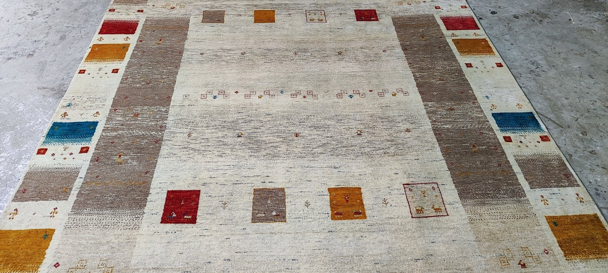 Sheila E. 6.6x10 Hand Knotted Beige Lori Buff | Banana Manor Rug Factory Outlet