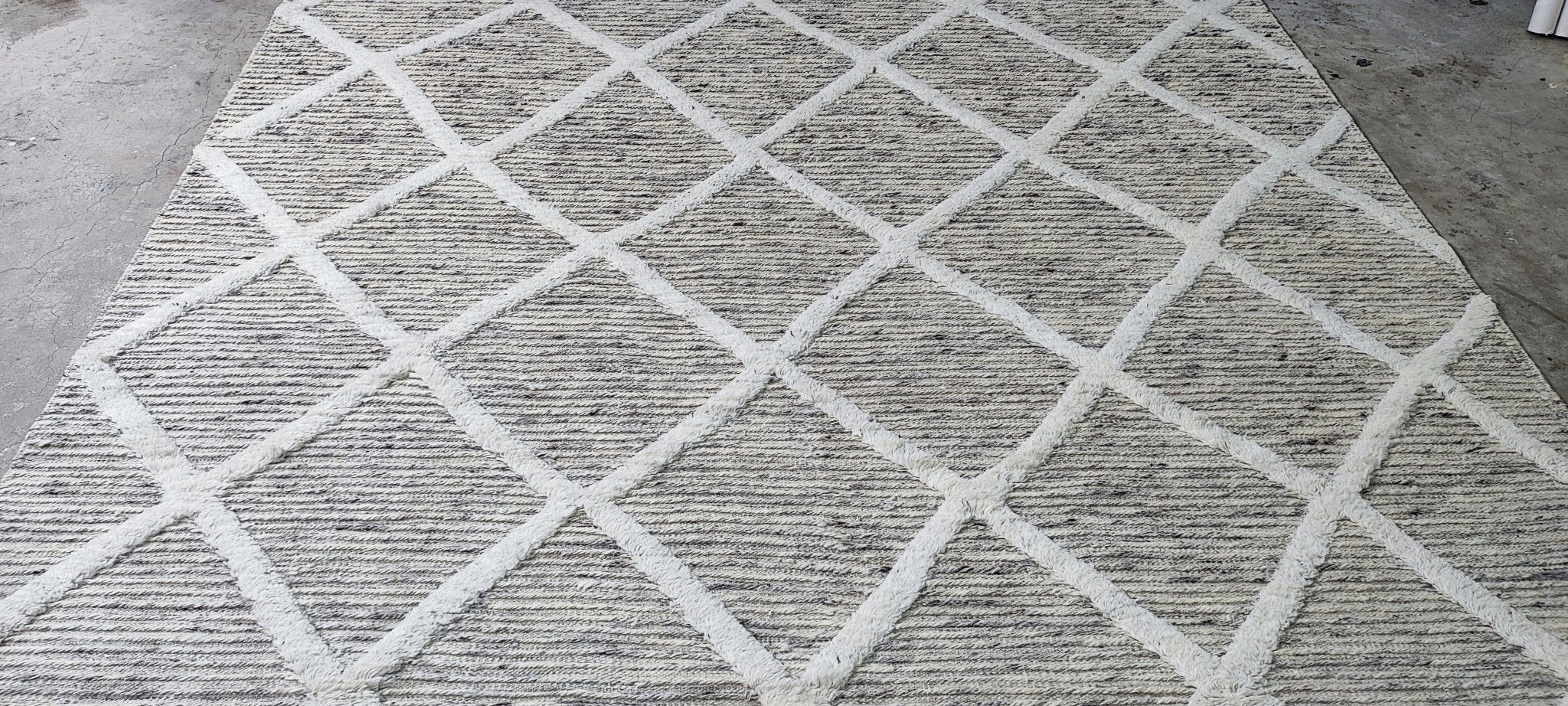 Shirley 8x10 Hand Knotted Natural Beige | Banana Manor Rug Factory Outlet