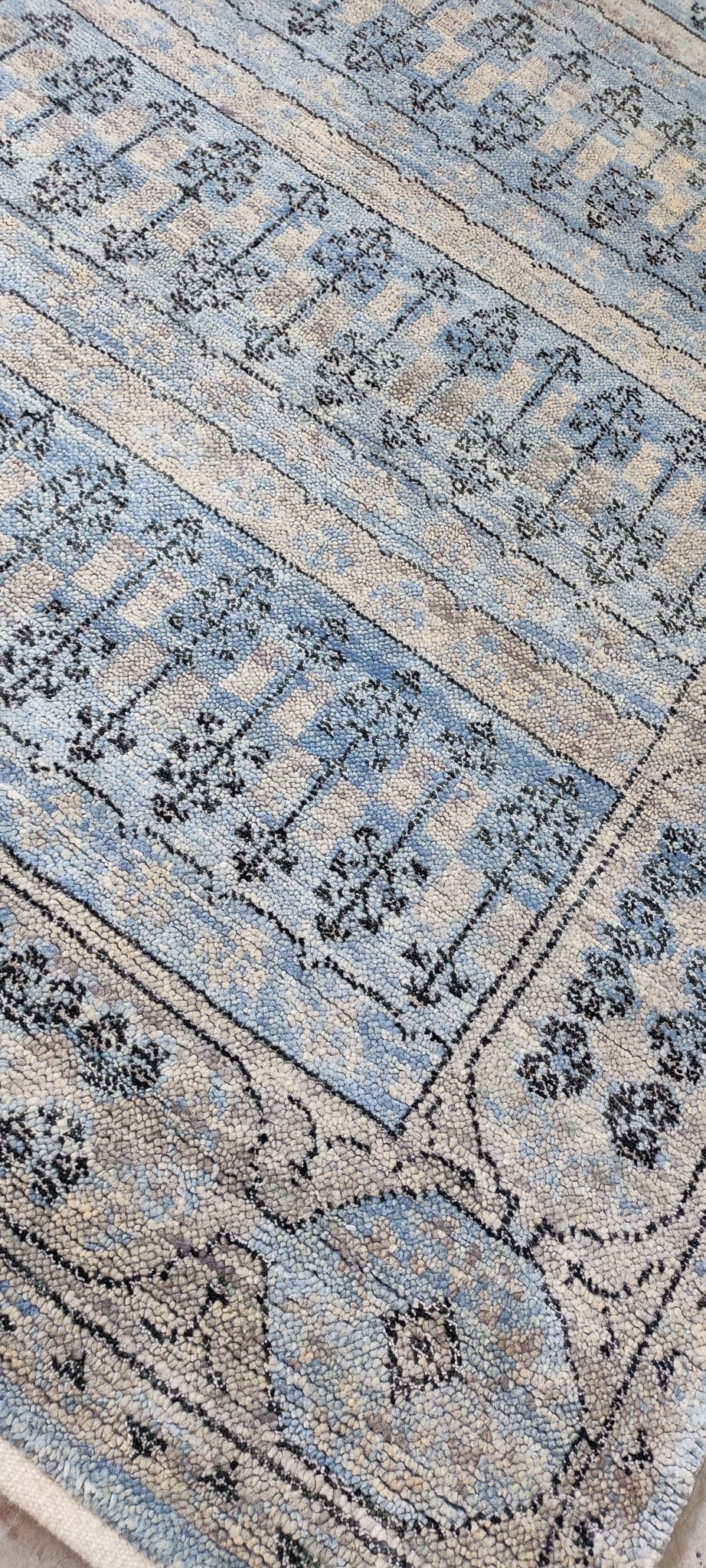 Sienna Sassafras 8.3x10.3 Aqua All Over | Banana Manor Rug Factory Outlet